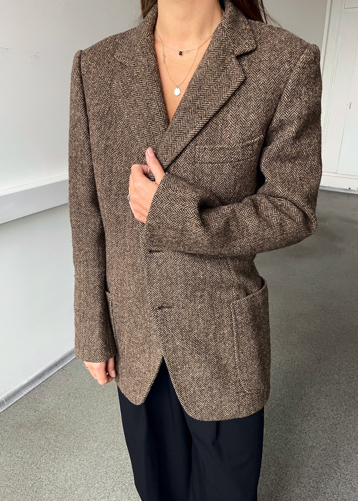 Vintage Brown Herringbone Wool Blazer by Piparo