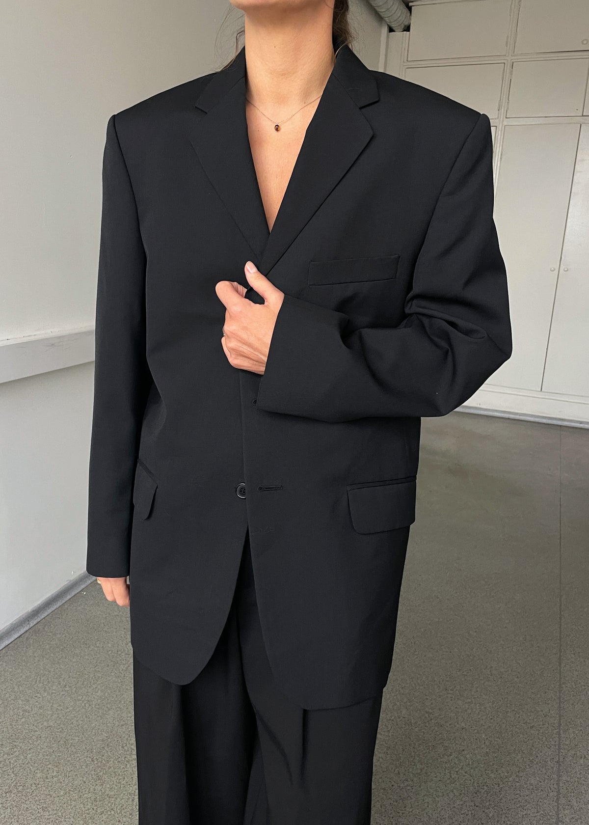 Vintage Classic Black Wool-Blend Blazer, view 5