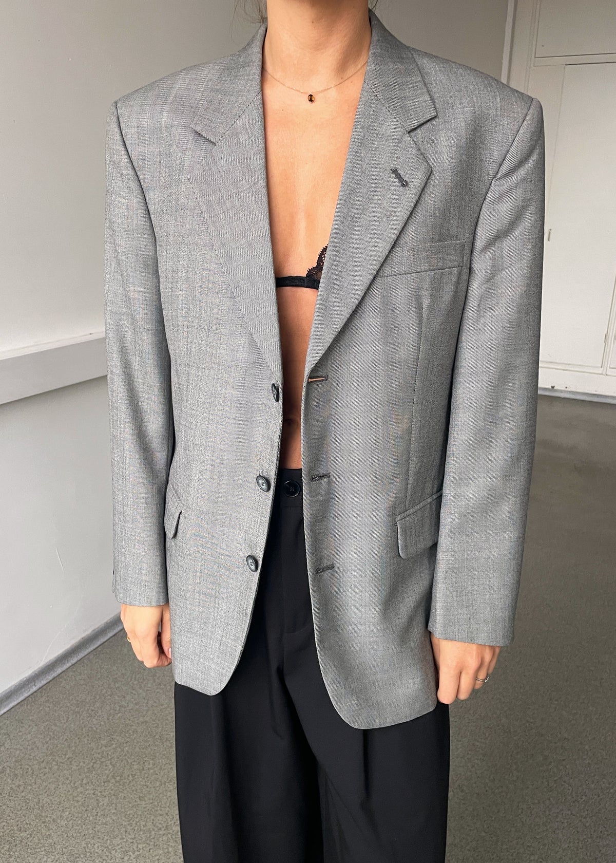 Vintage Classic Light Grey Wool-Blend Blazer, view 1