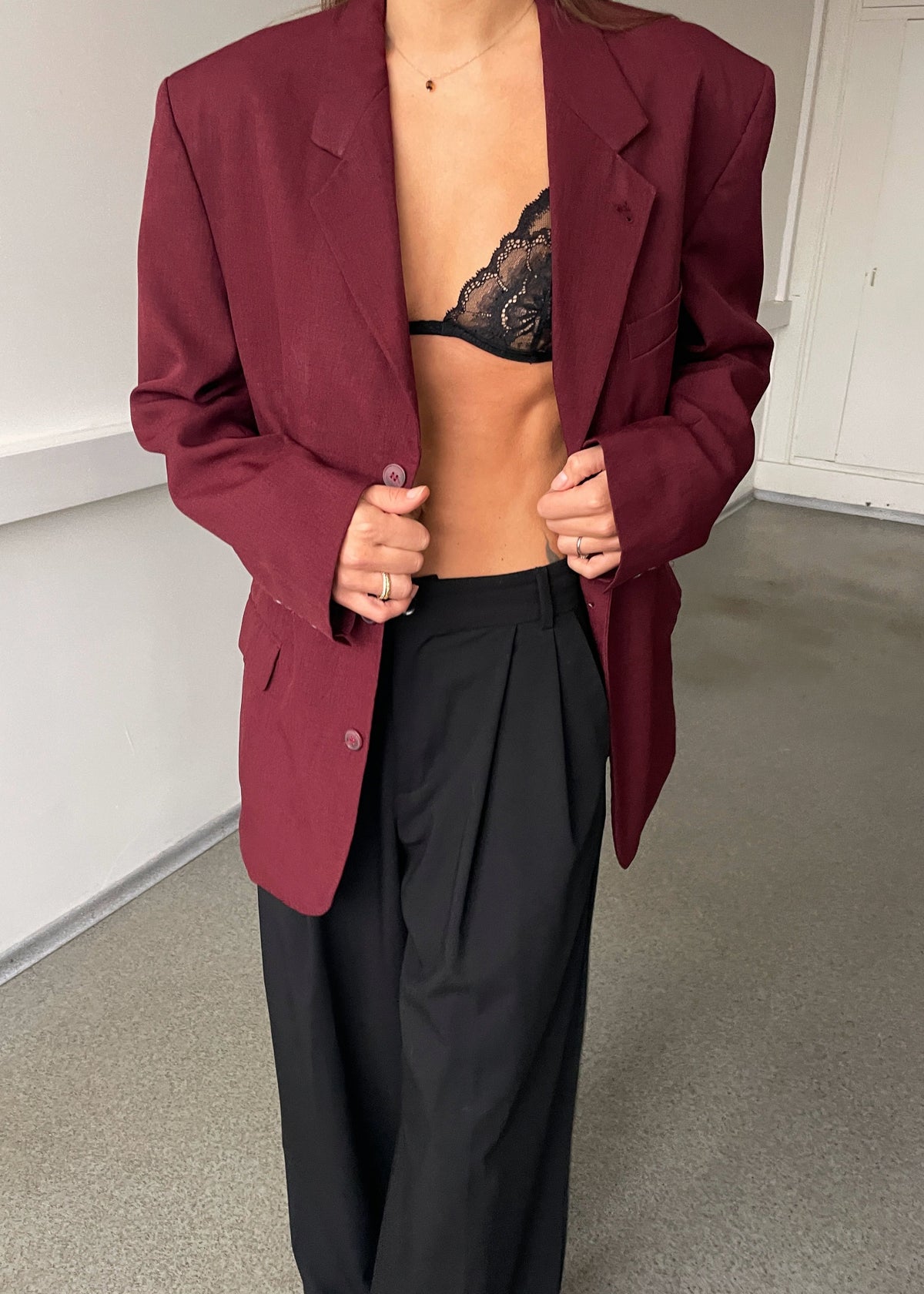Vintage Wine Red Blazer, front view 3