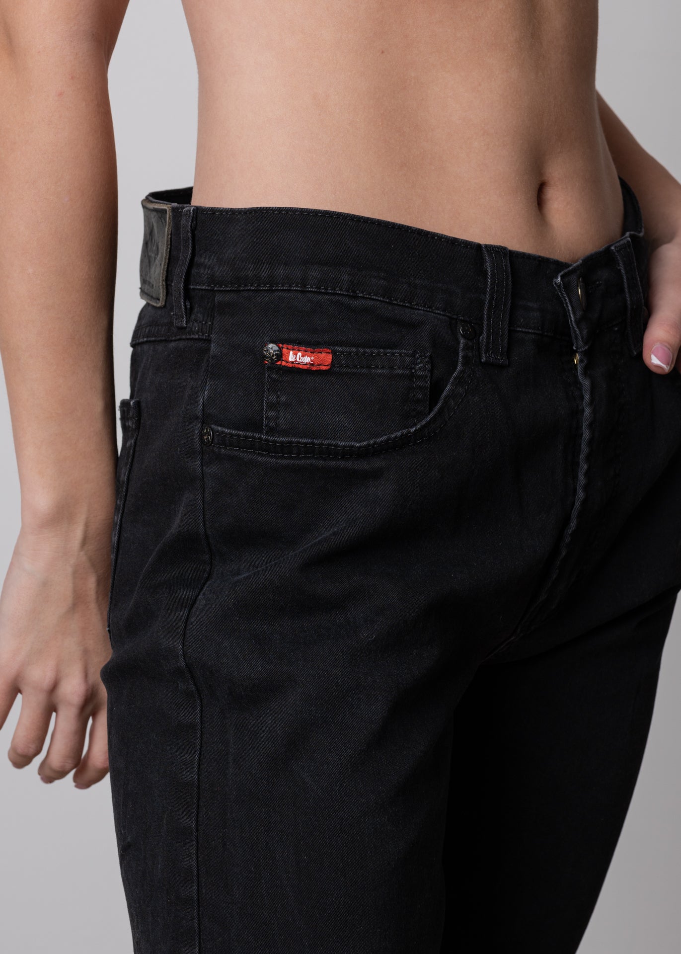 Vintage Black Straight Cut LEE Jeans