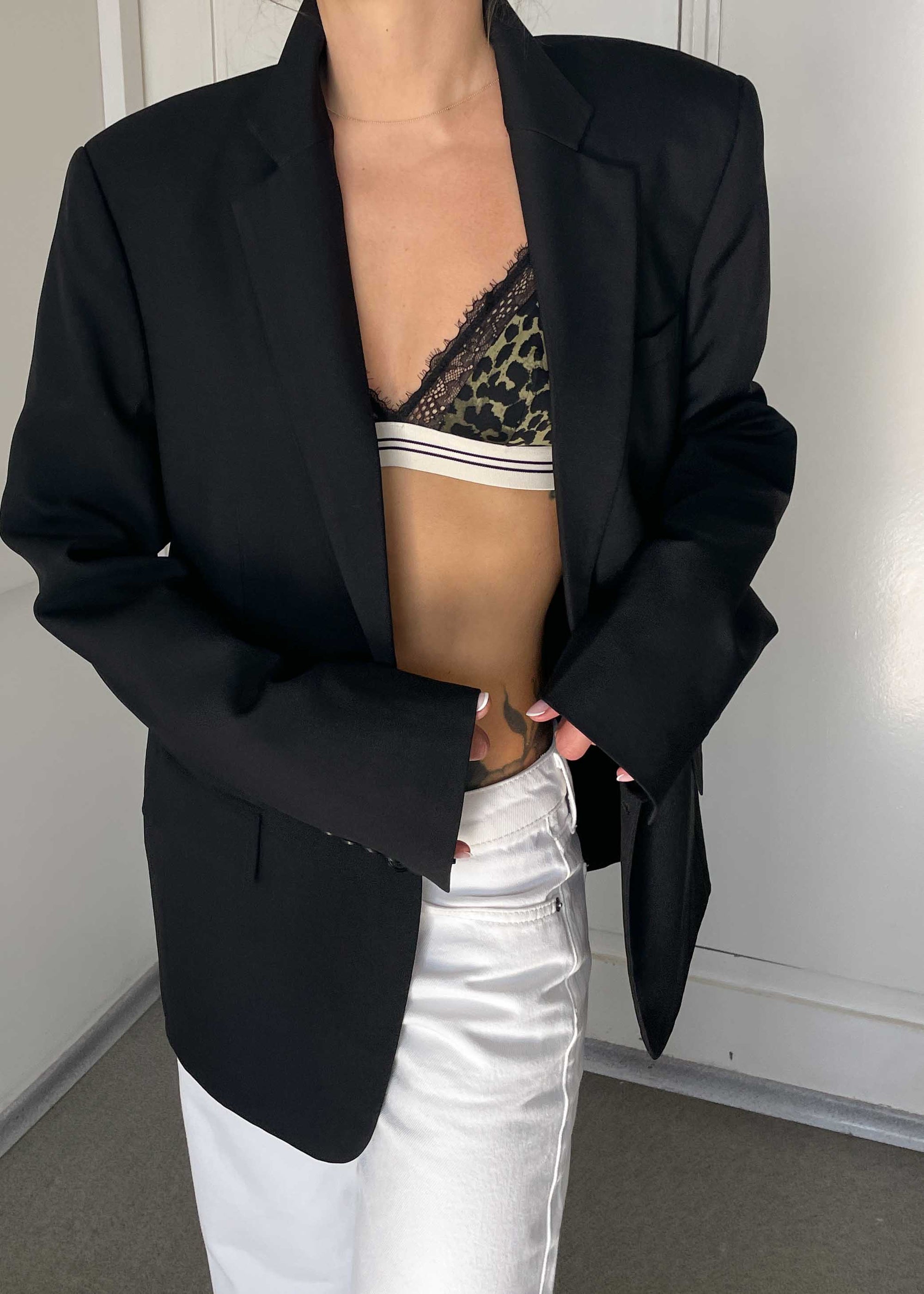 Vintage Black Oversized Blazer
