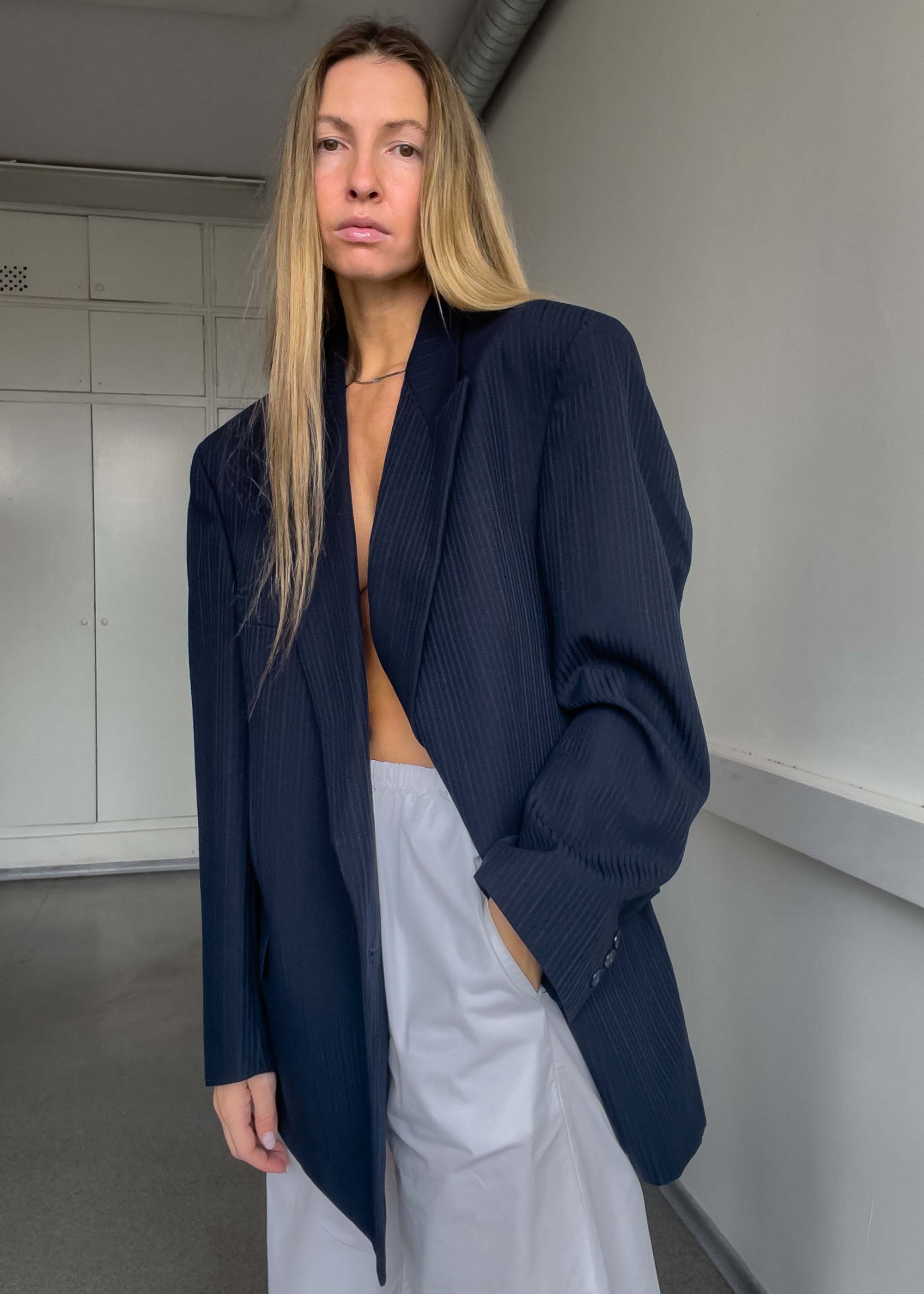 Vintage Navy Blue Textured Oversized 100% WOOL Blazer