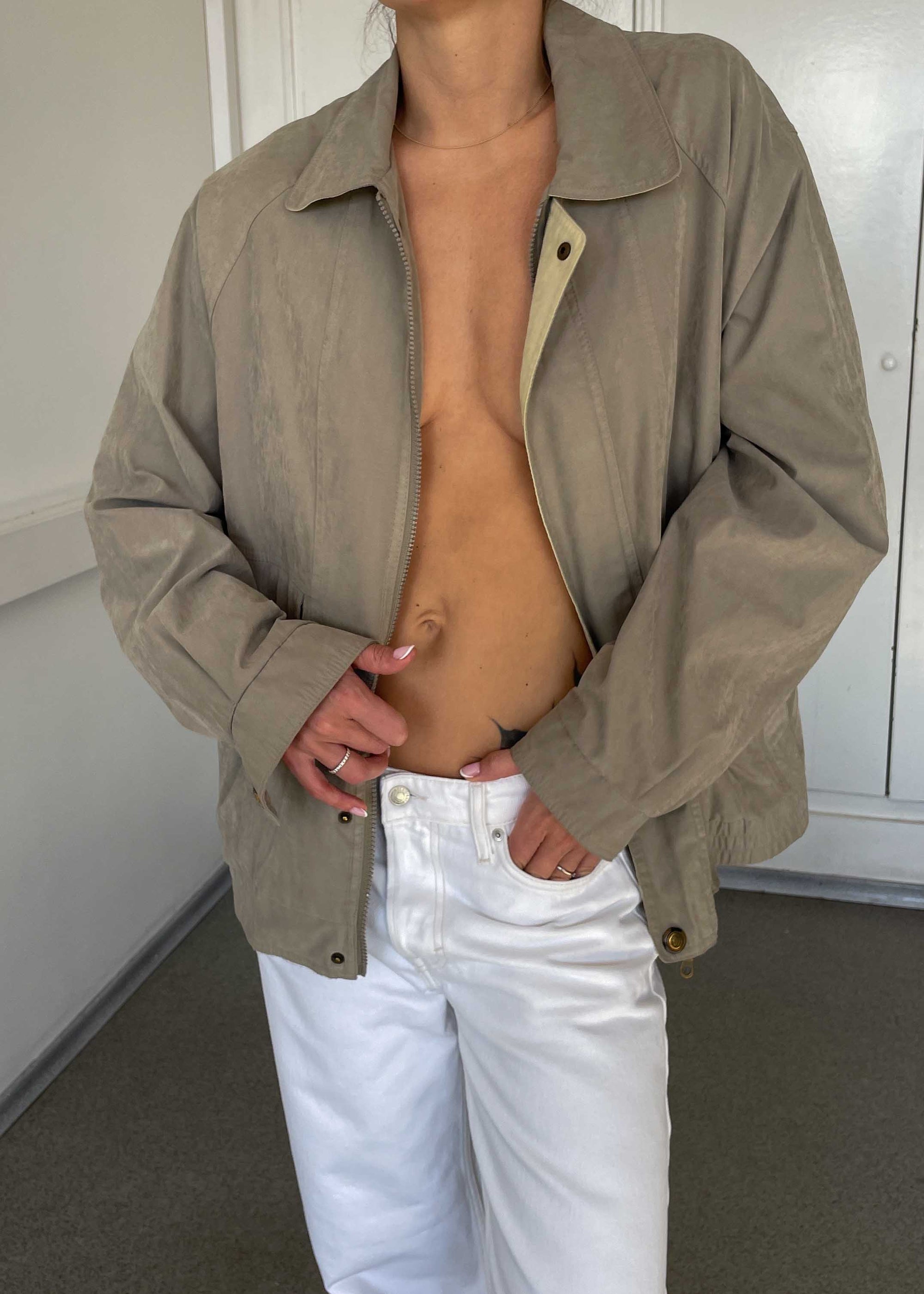 Vintage Grey-Khaki Textured Bomber Jacket – Zip & Buttons