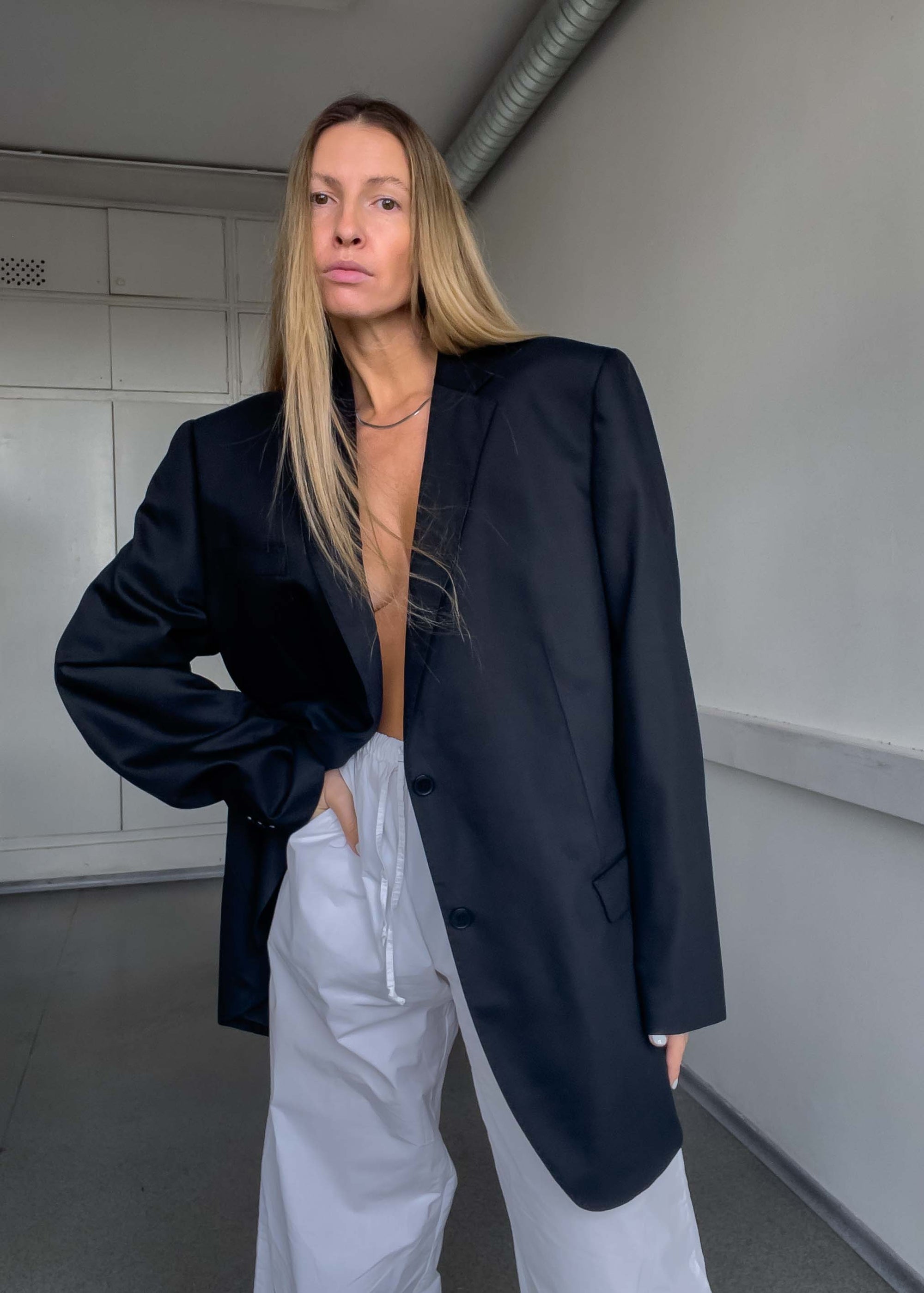 Vintage Black Oversized 100% WOOL Blazer