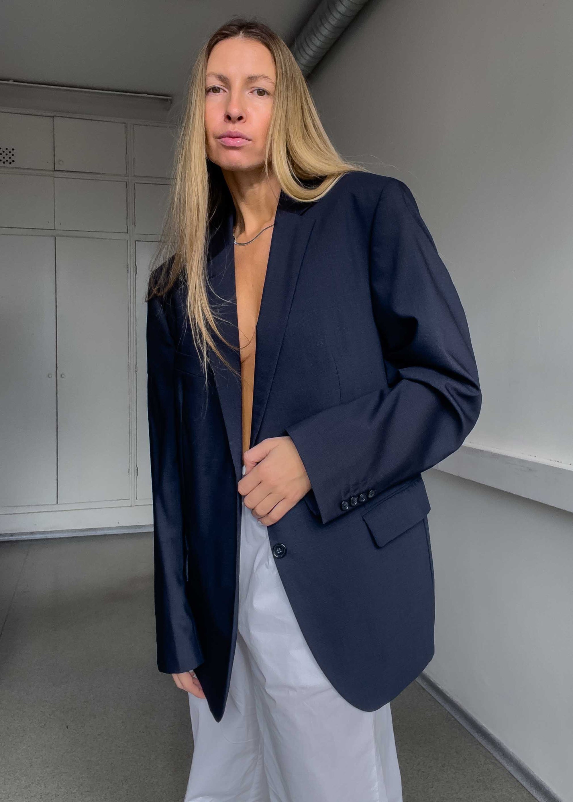 Vintage PIERRE CARDIN Navy Blue Oversized 100% WOOL Blazer