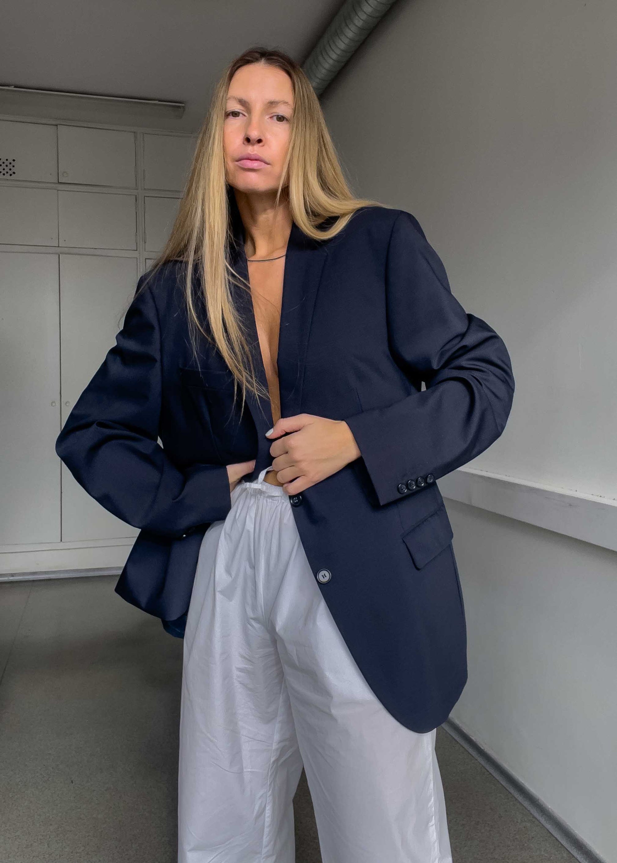 Vintage PIERRE CARDIN Navy Blue Oversized 100% WOOL Blazer