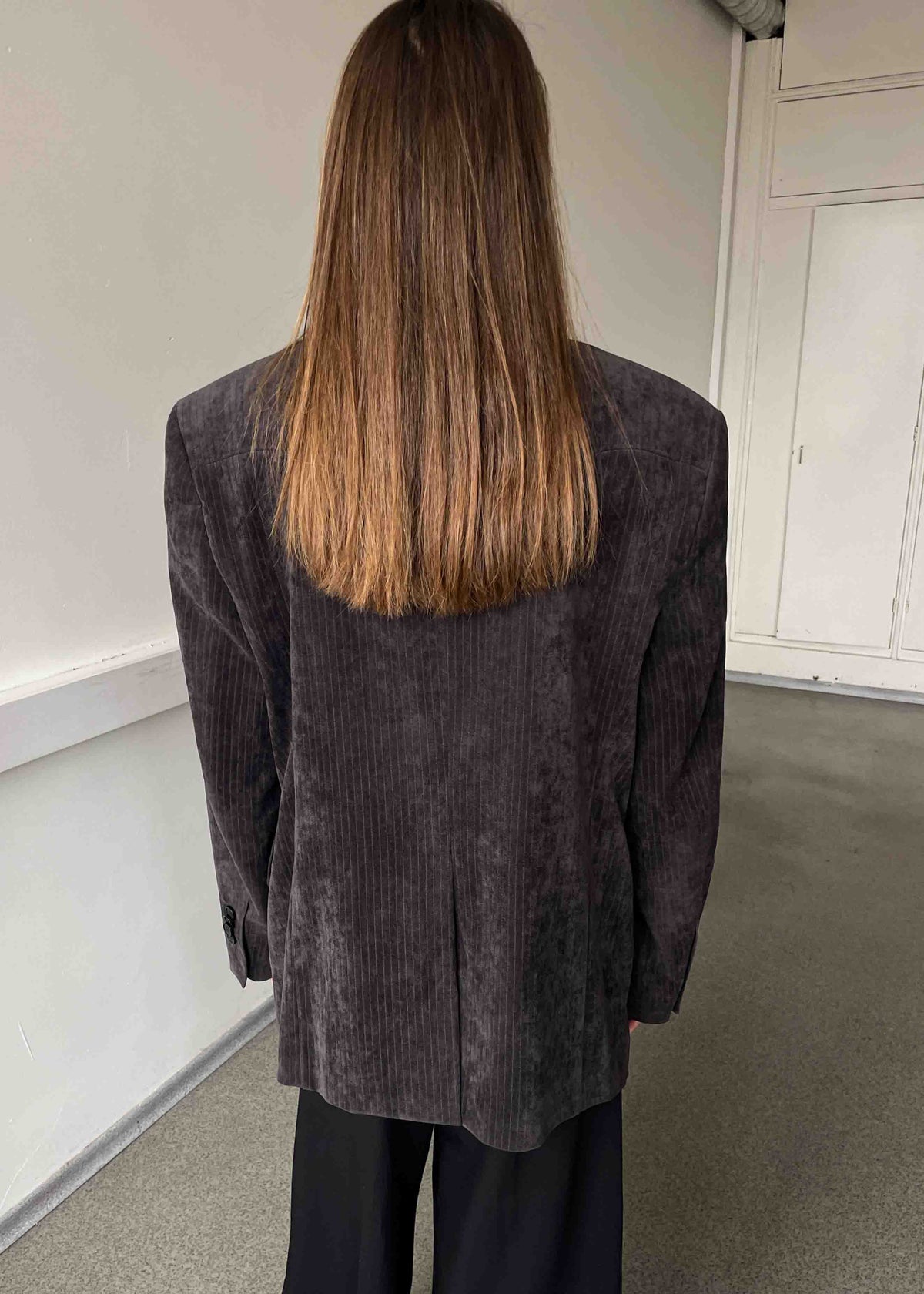 Vintage Grey Oversized Velvet Blazer