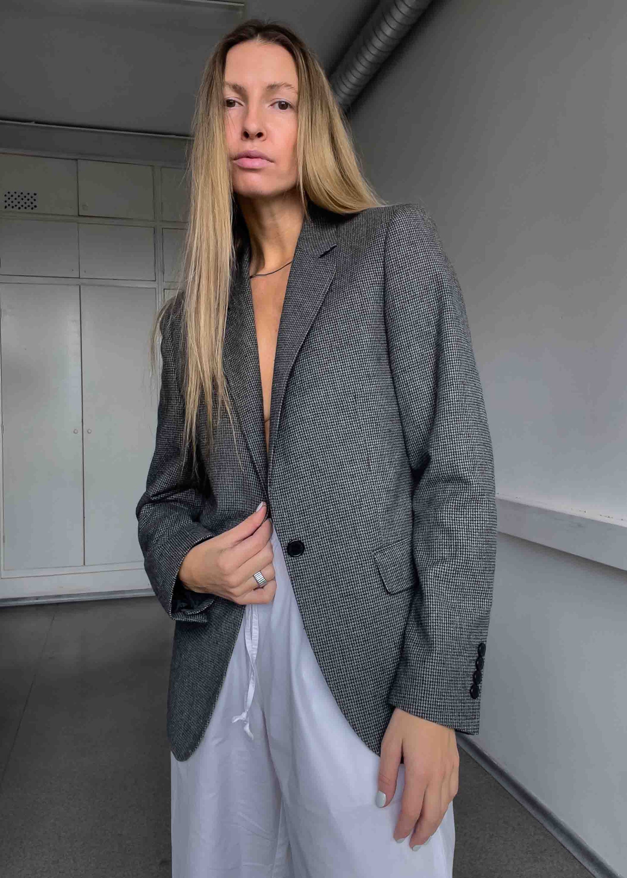 Vintage Grey/Black Dogtooth Smaller Fit Blazer