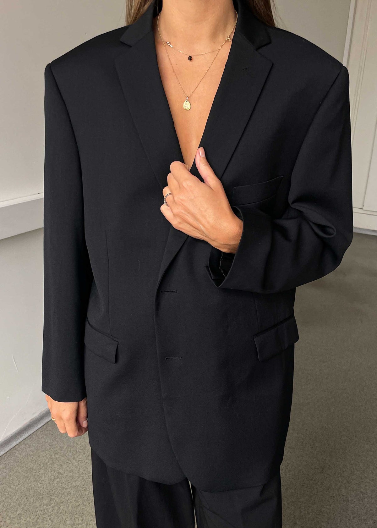 Vintage Classic Black Oversized Blazer
