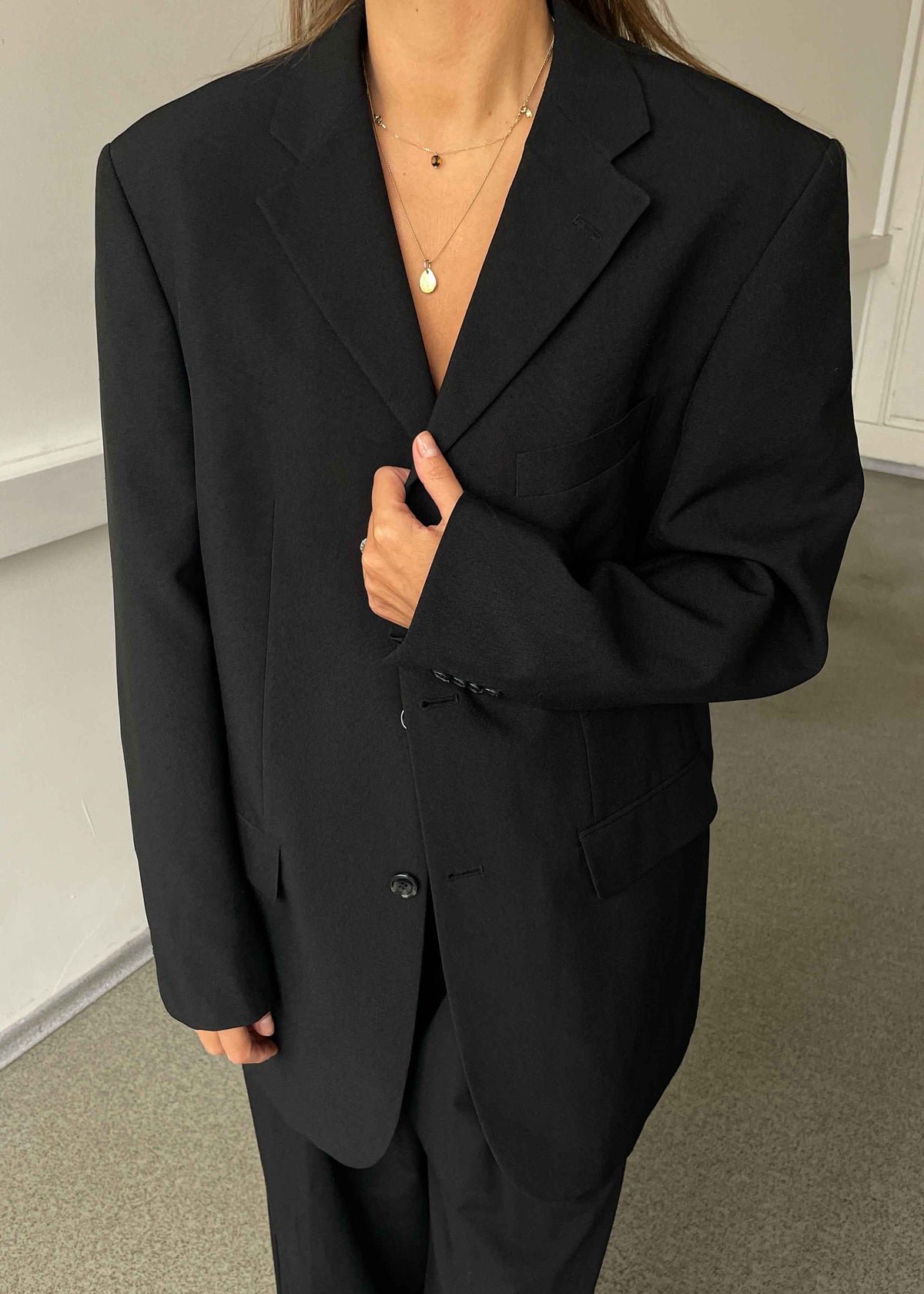 Vintage Classic Black Oversized Blazer