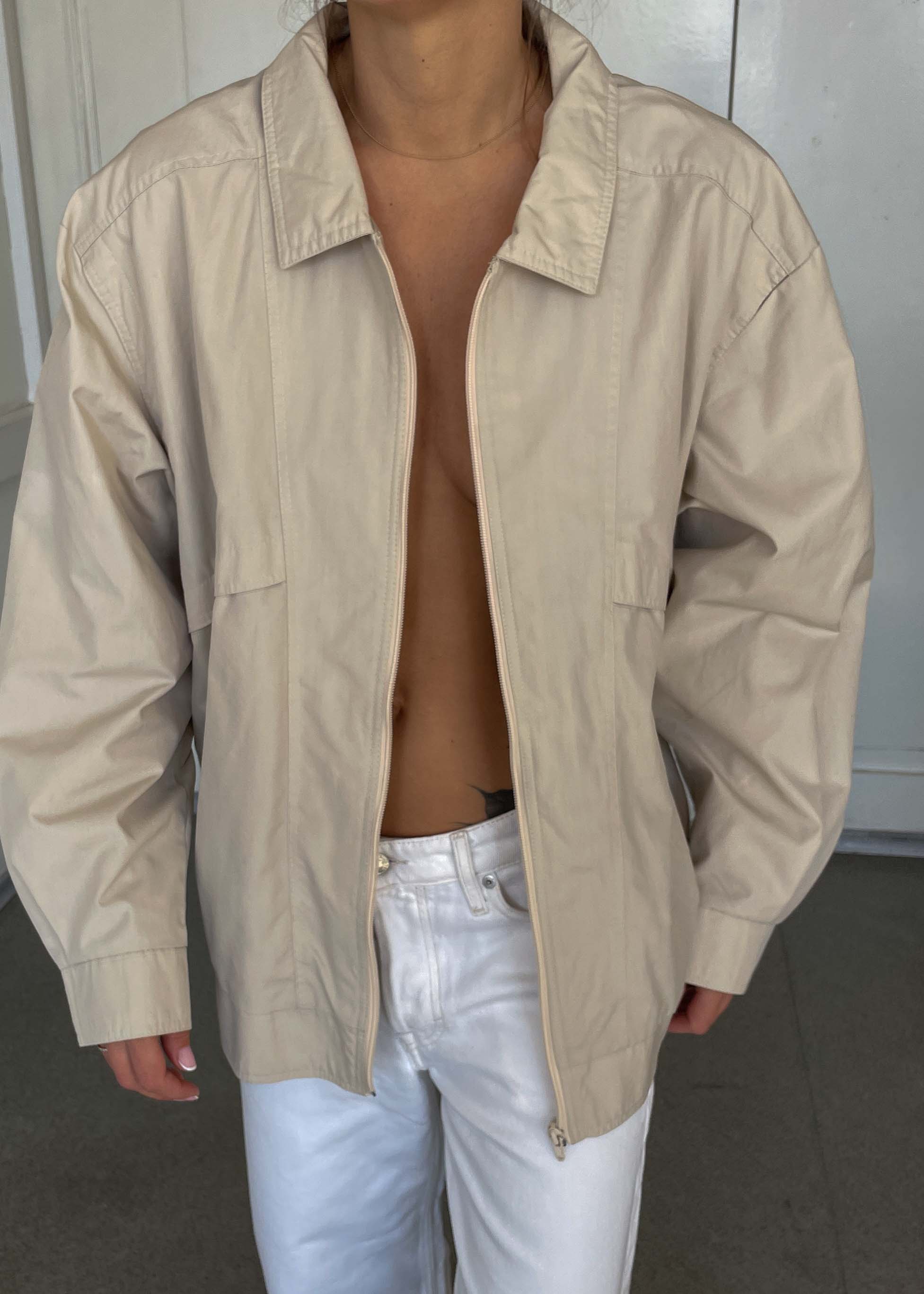 Vintage Lightweight Beige Bomber Jacket – Zip Closure