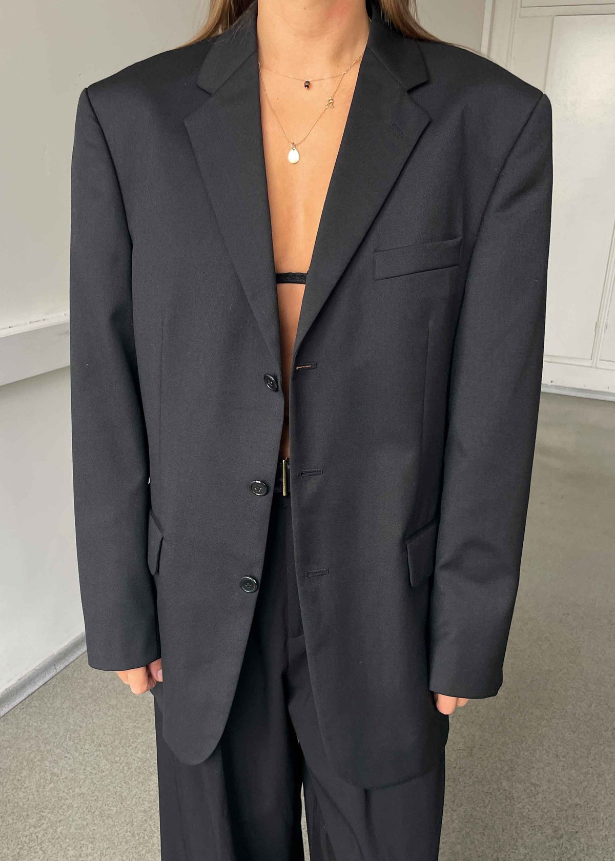 Vintage Classic Black Oversized Blazer