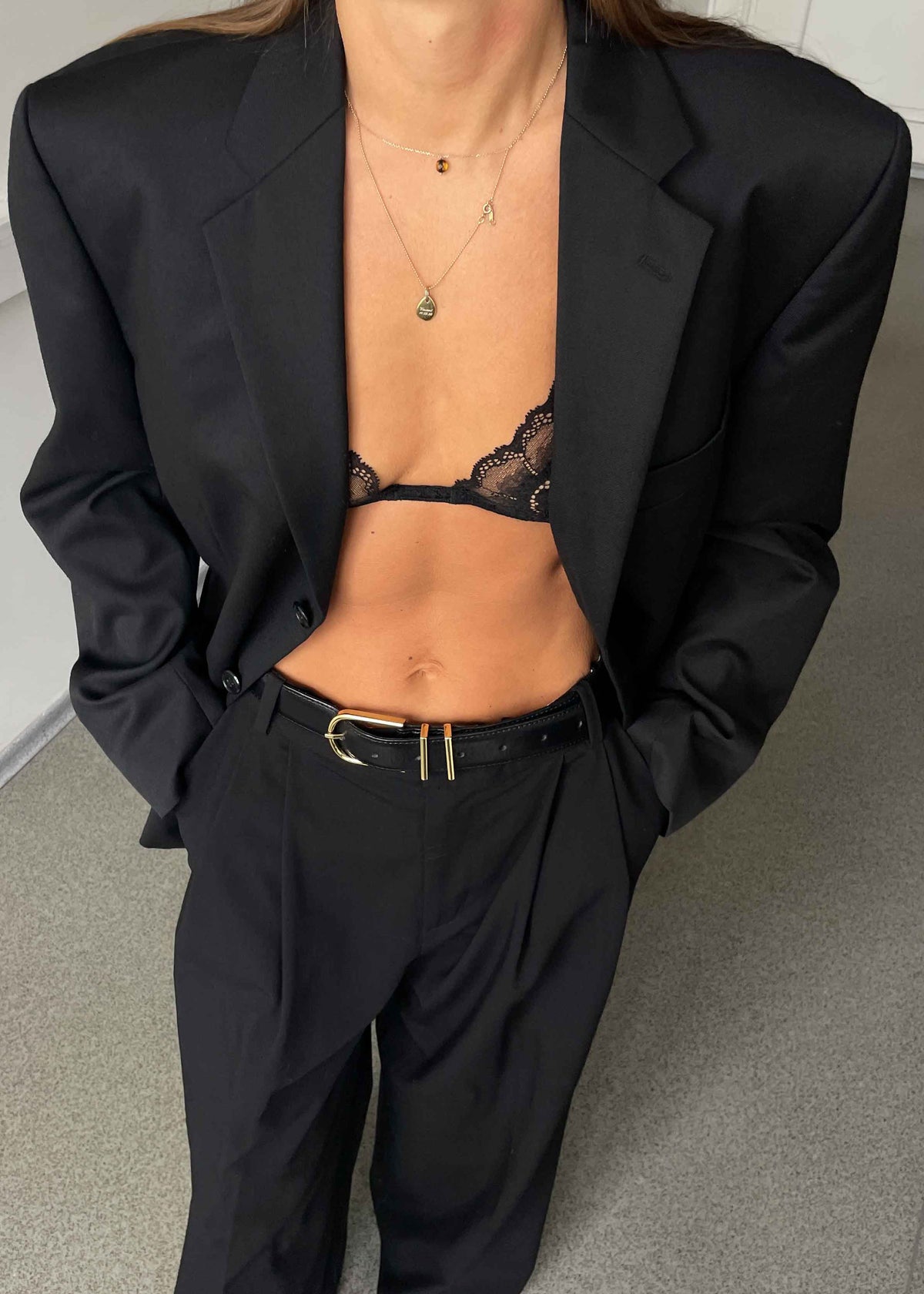Vintage Classic Black Oversized Blazer