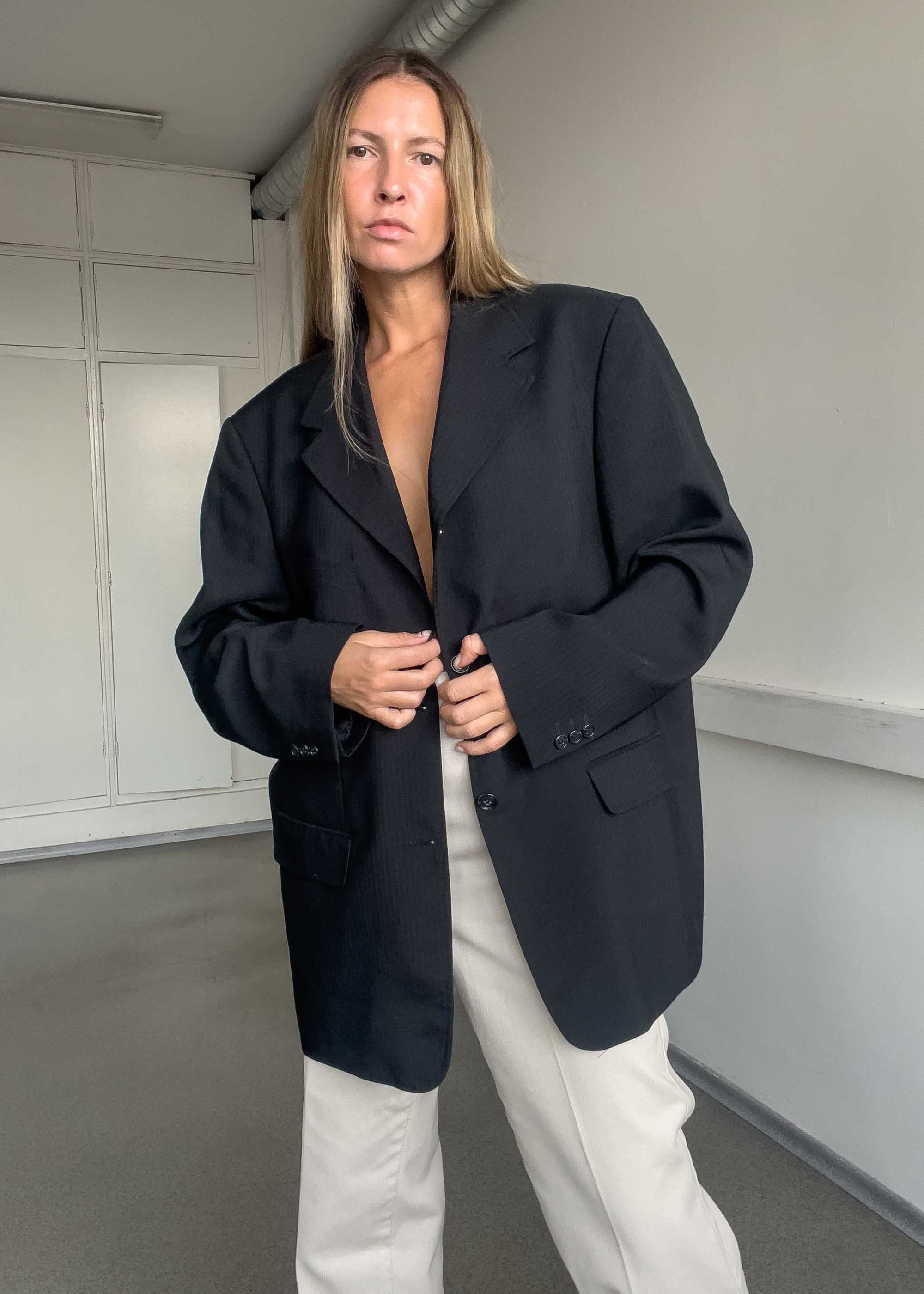Vintage Black Stripy Oversized Light Weight  Blazer