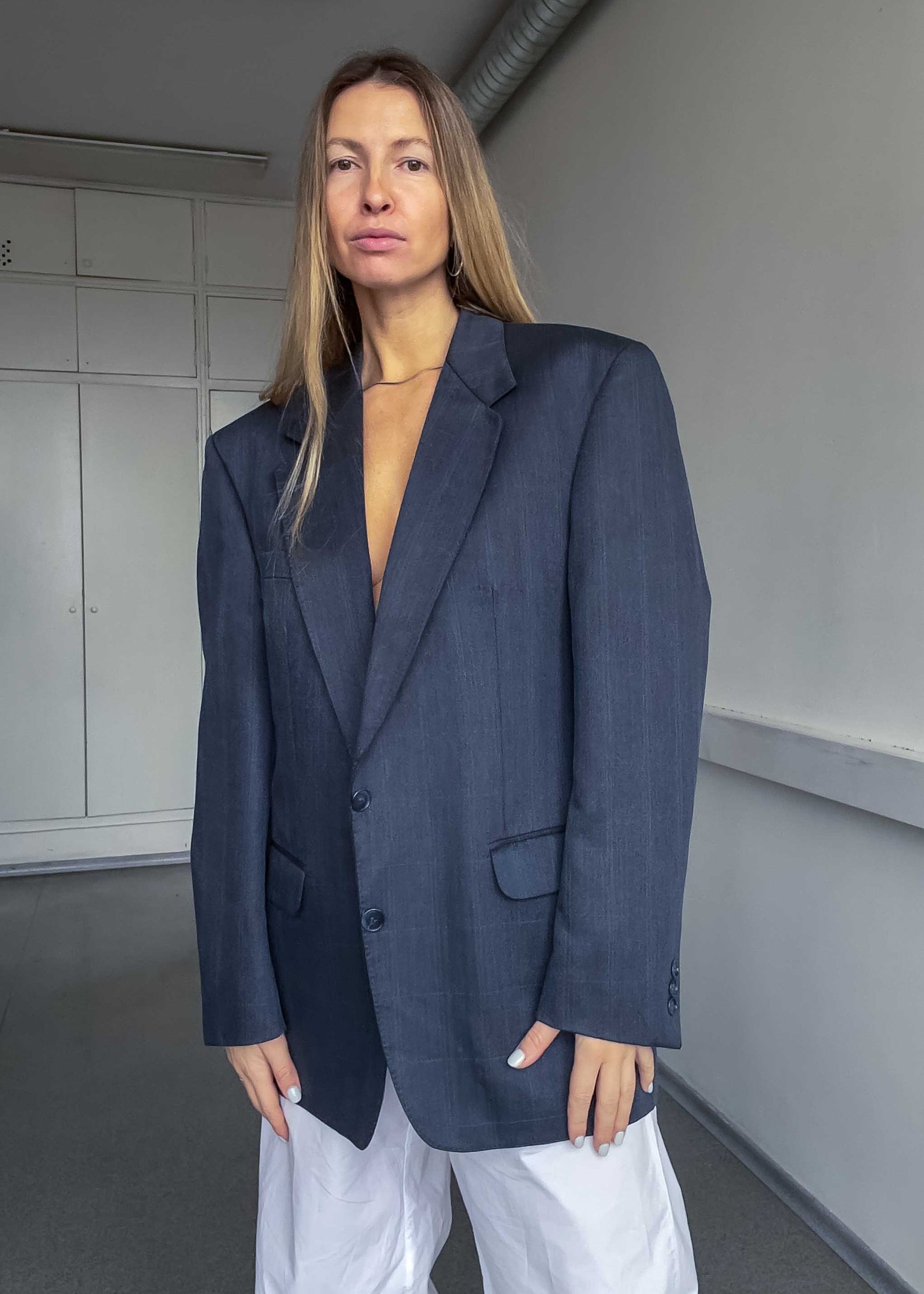 Vintage Dark Grey Checked Oversized 100% WOOL Blazer