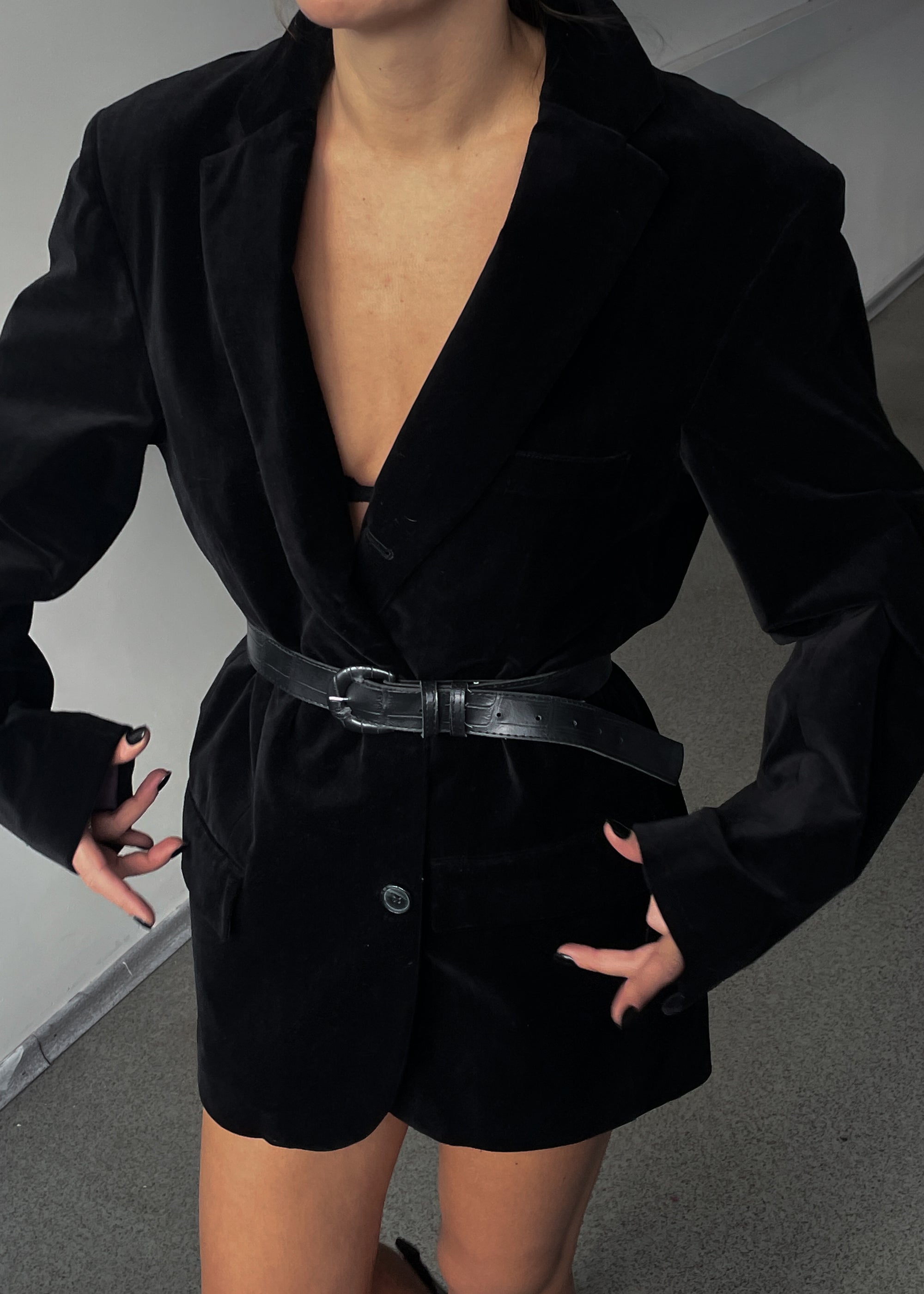 Vintage Black Velvet Oversized Festive Blazer