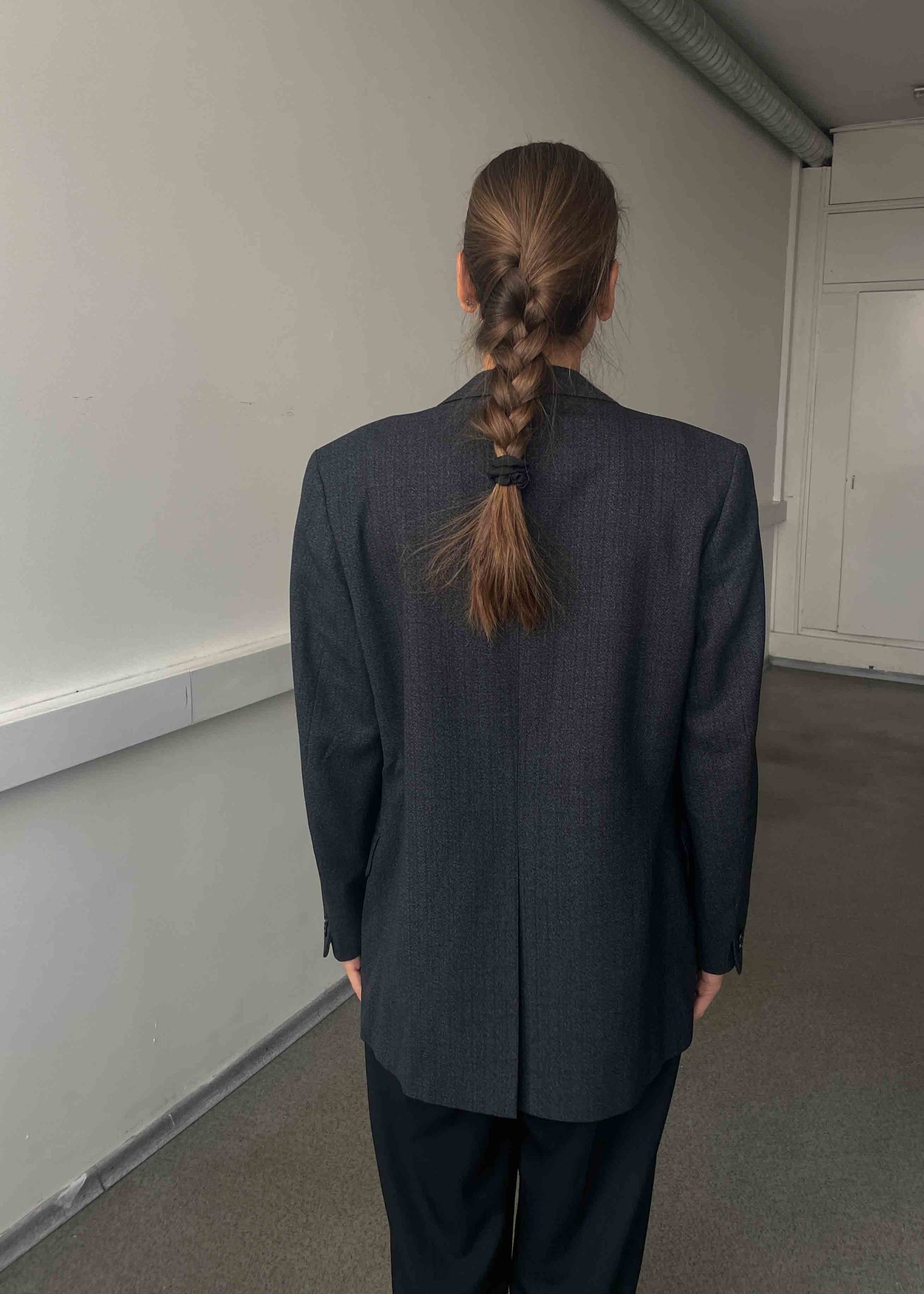 Vintage Dark Grey Patterned Smaller Fit Blazer