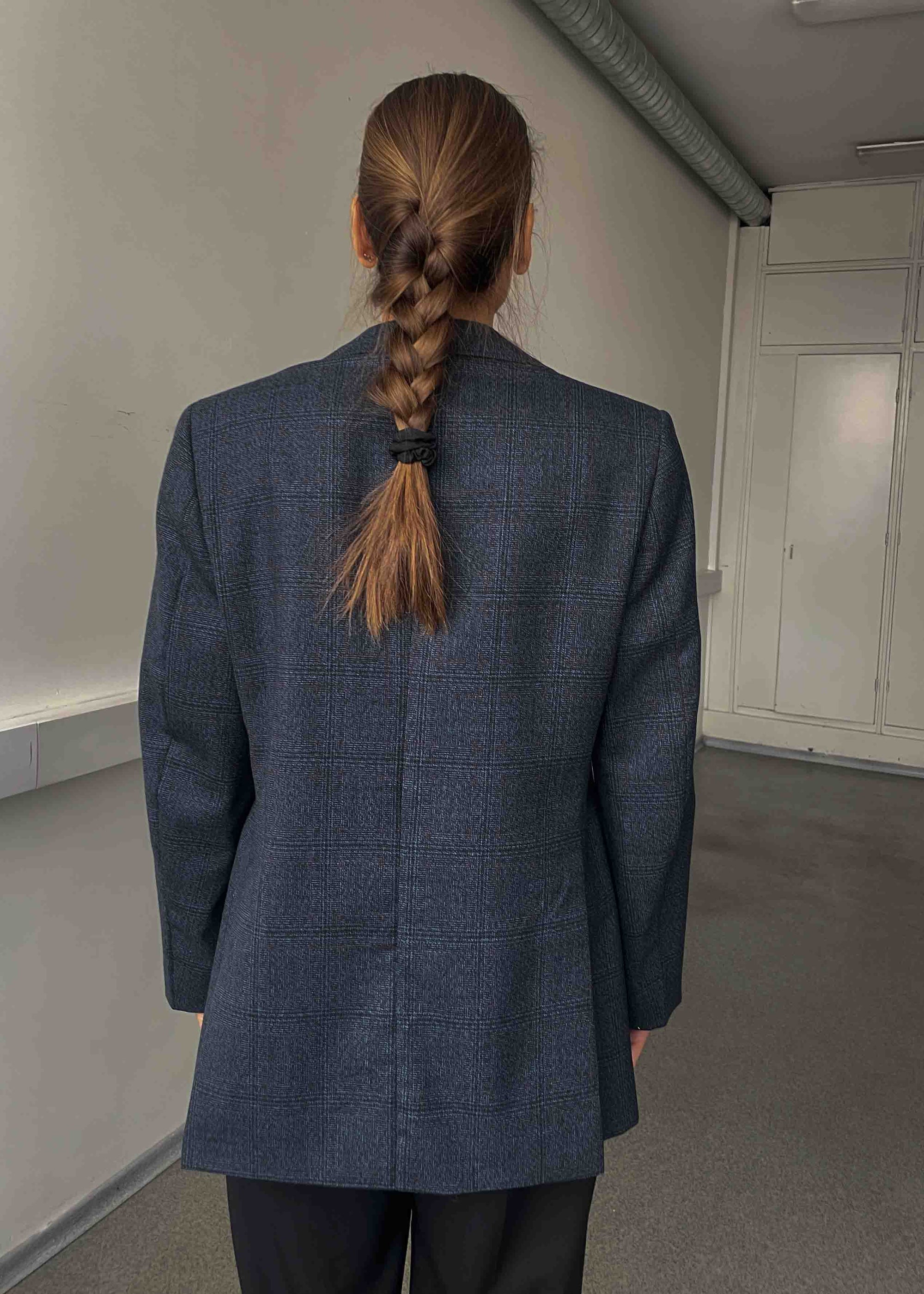 Vintage Blue Checked 100% WOOL Smaller Fit Blazer