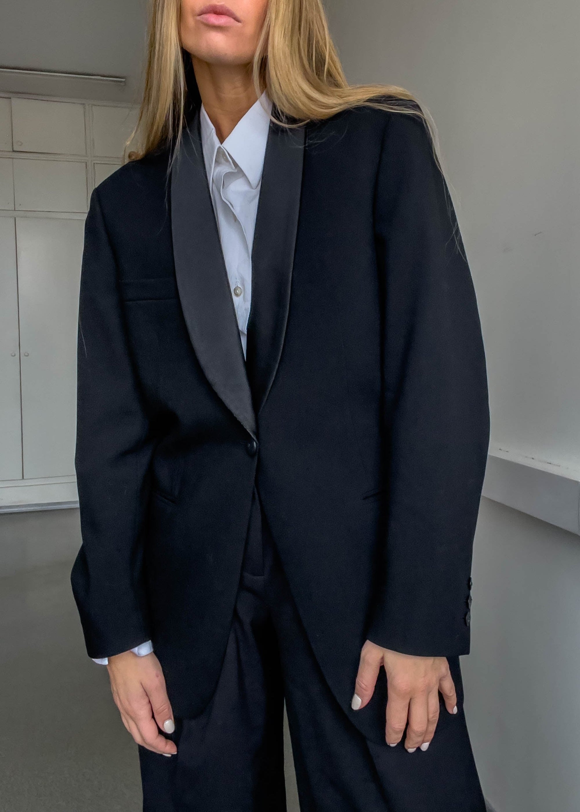 Vintage Black Oversized Tuxedo Blazer