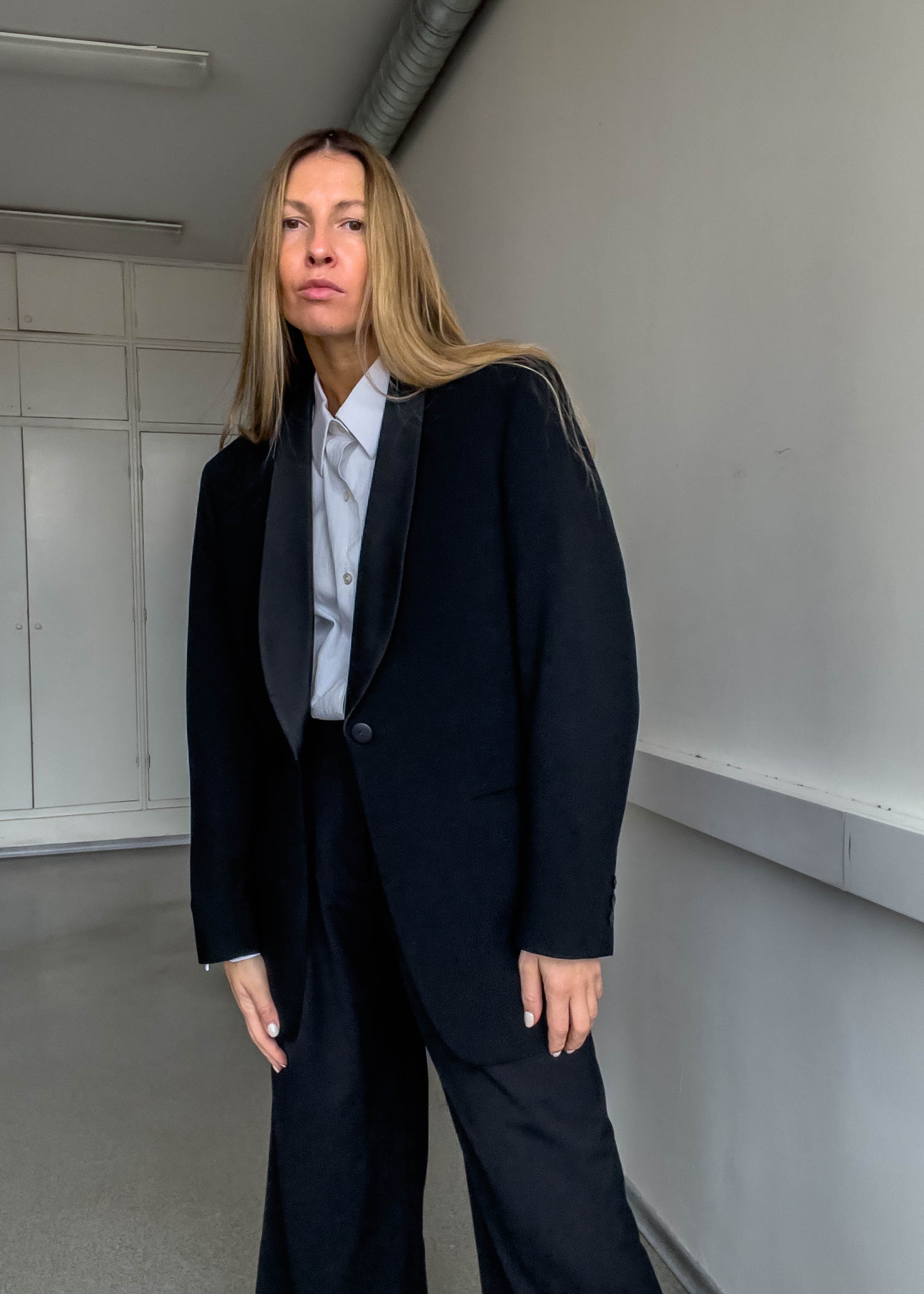 Vintage Black Oversized Tuxedo Blazer