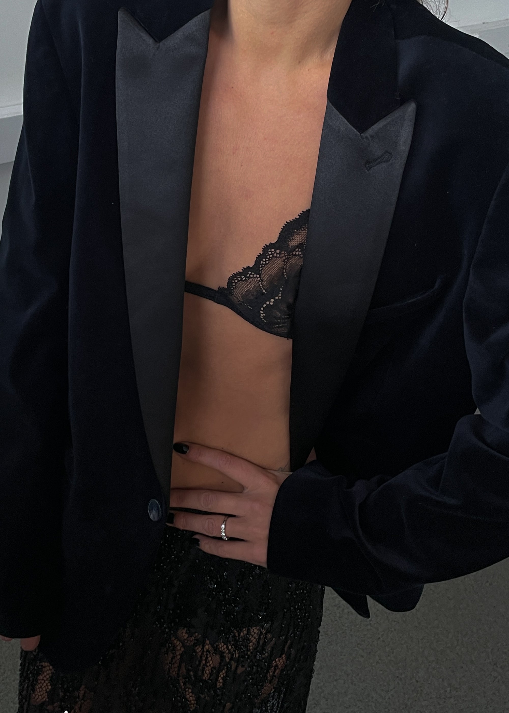 Vintage Navy Blue Velvet Oversized Tuxedo Blazer