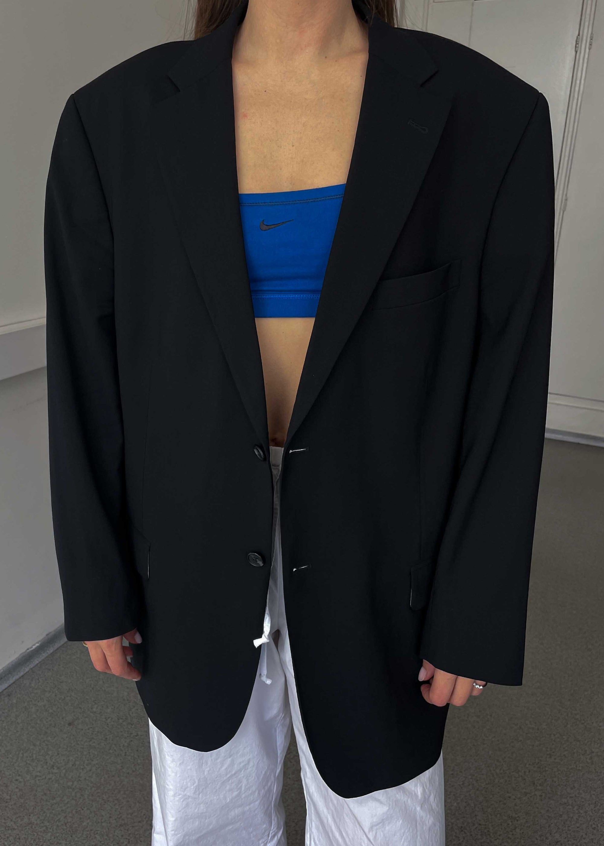 Vintage Classic Black Oversized Blazer