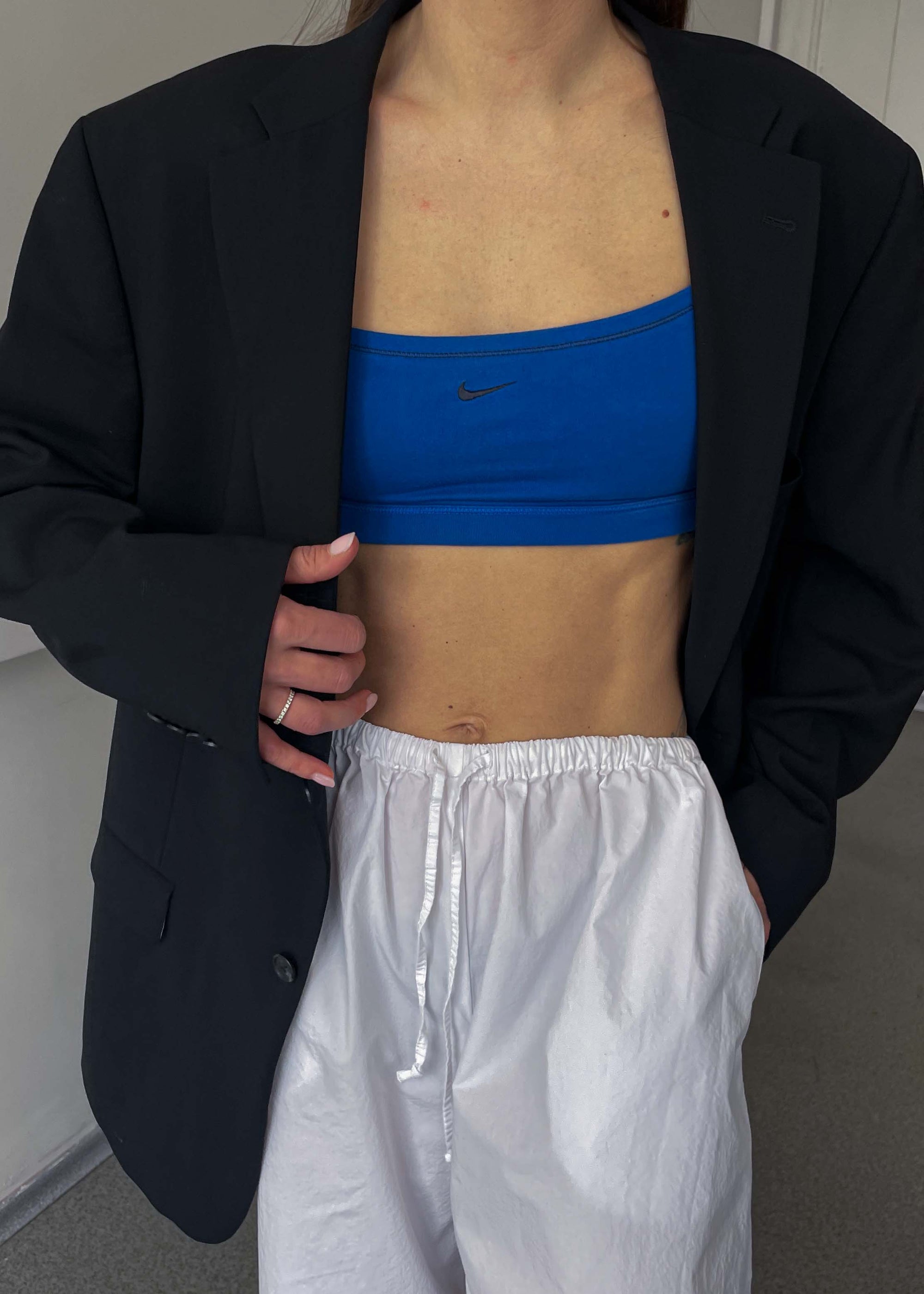Vintage Classic Black Oversized Blazer