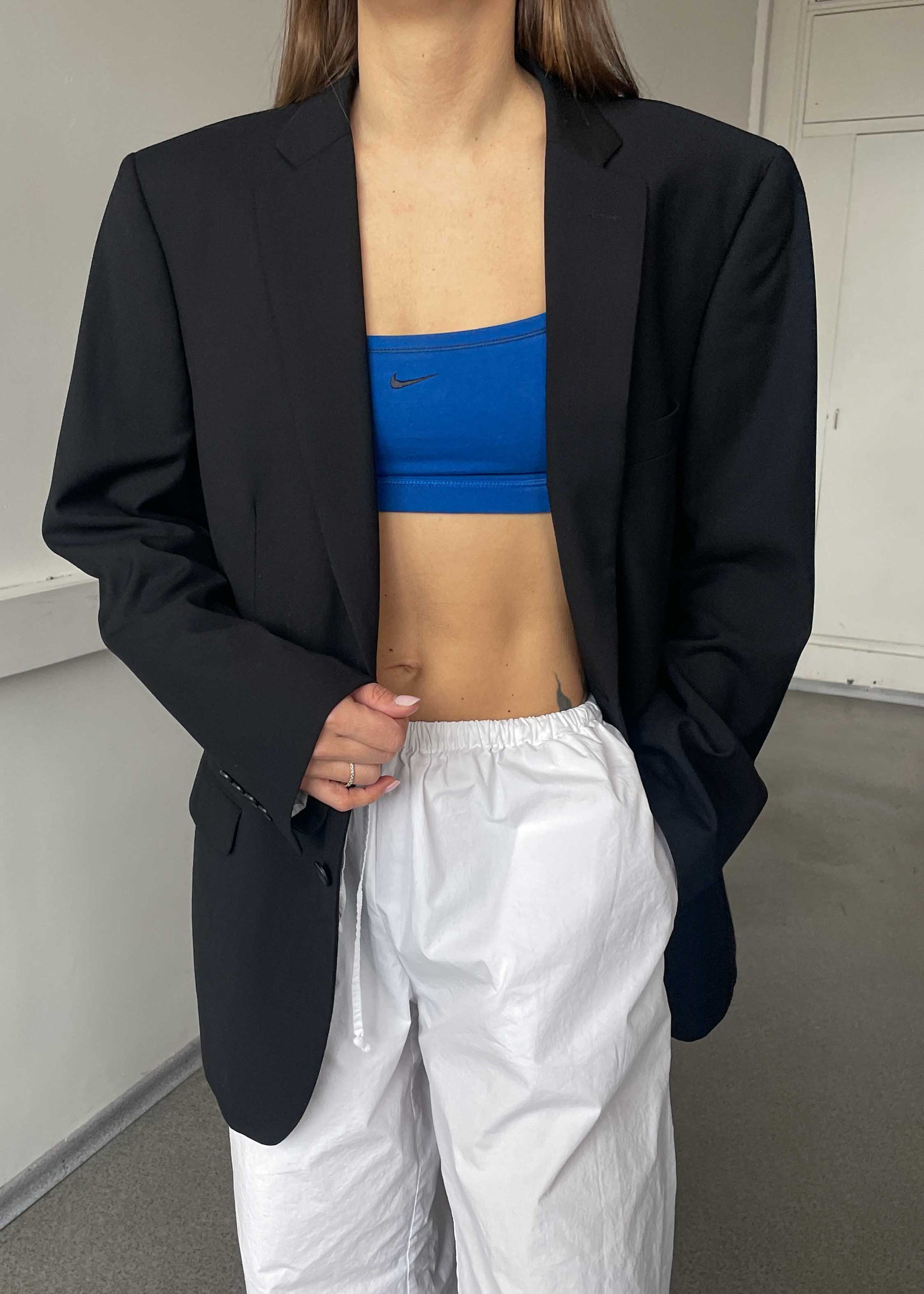 Vintage Classic Black Oversized Blazer