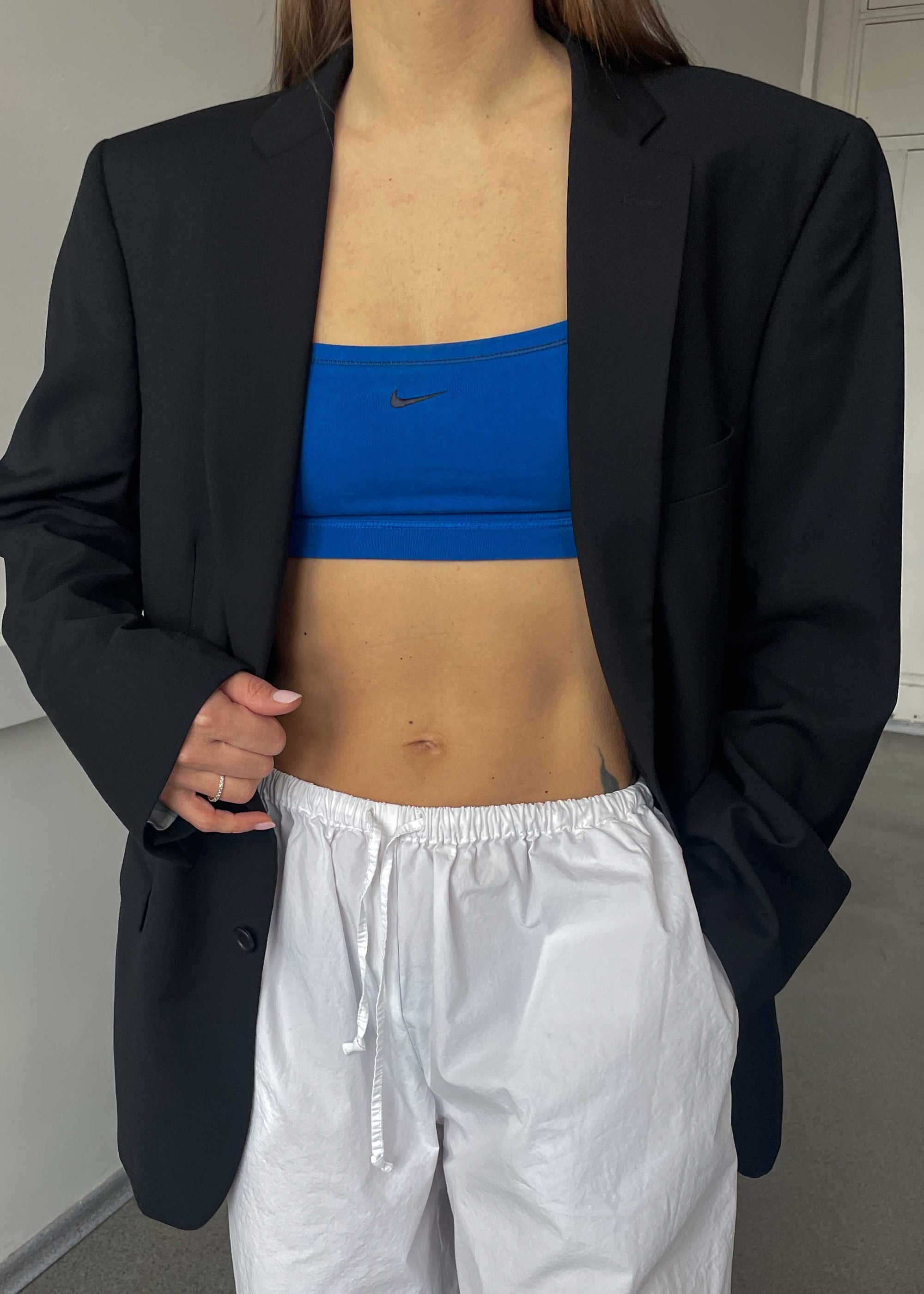 Vintage Classic Black Oversized Blazer