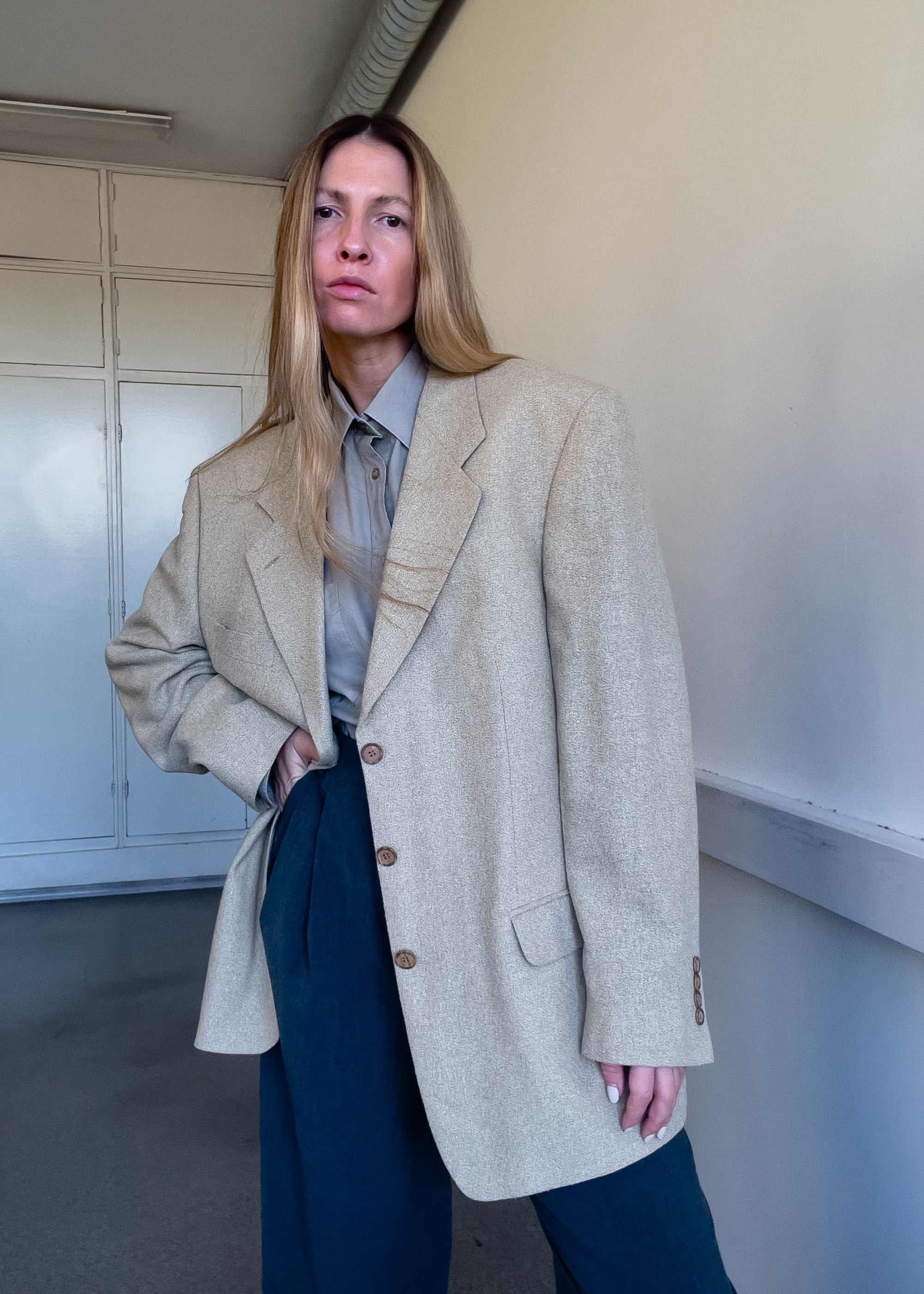 Vintage Beige Oversized Blazer