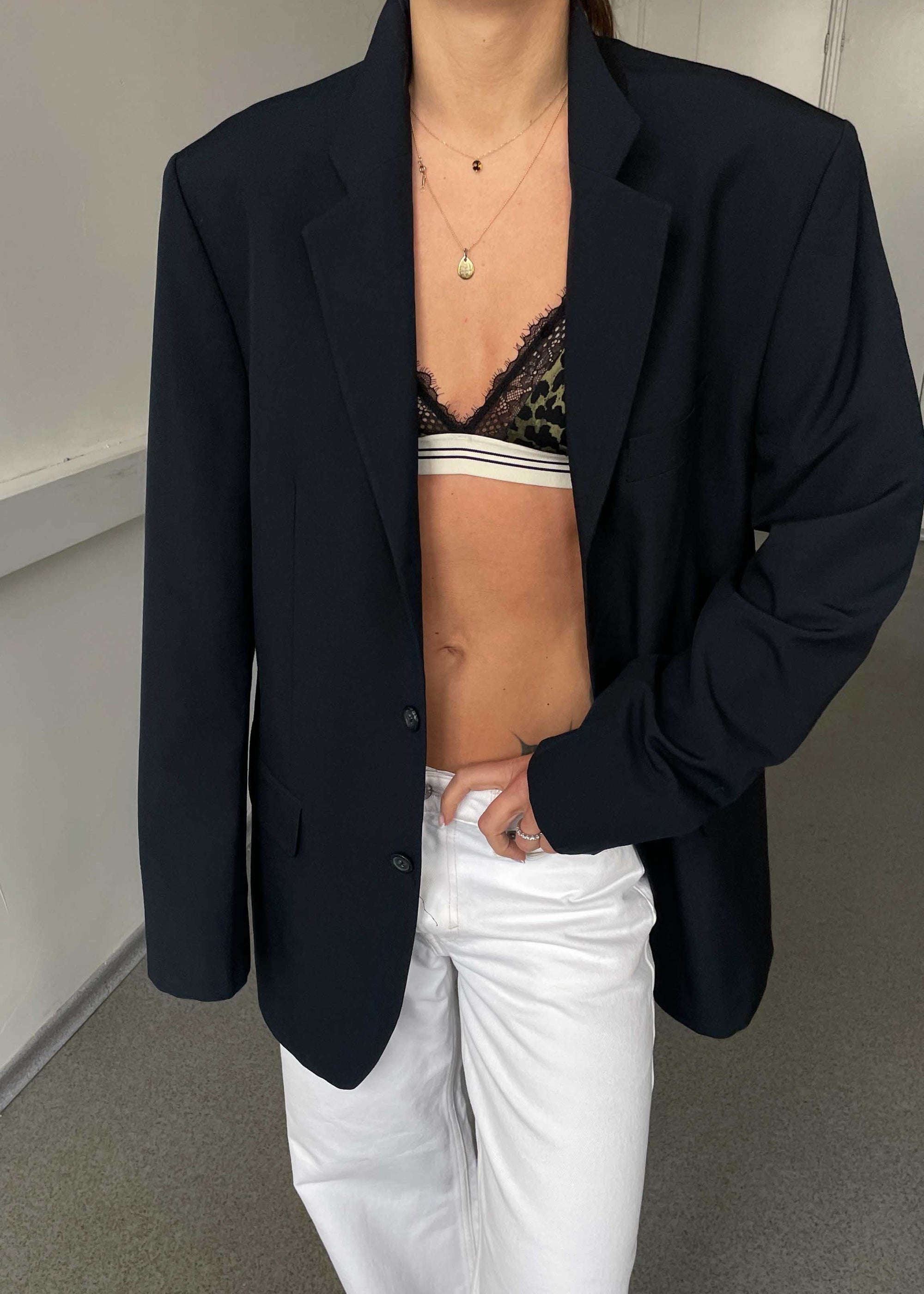 Vintage Classic Black Oversized Blazer