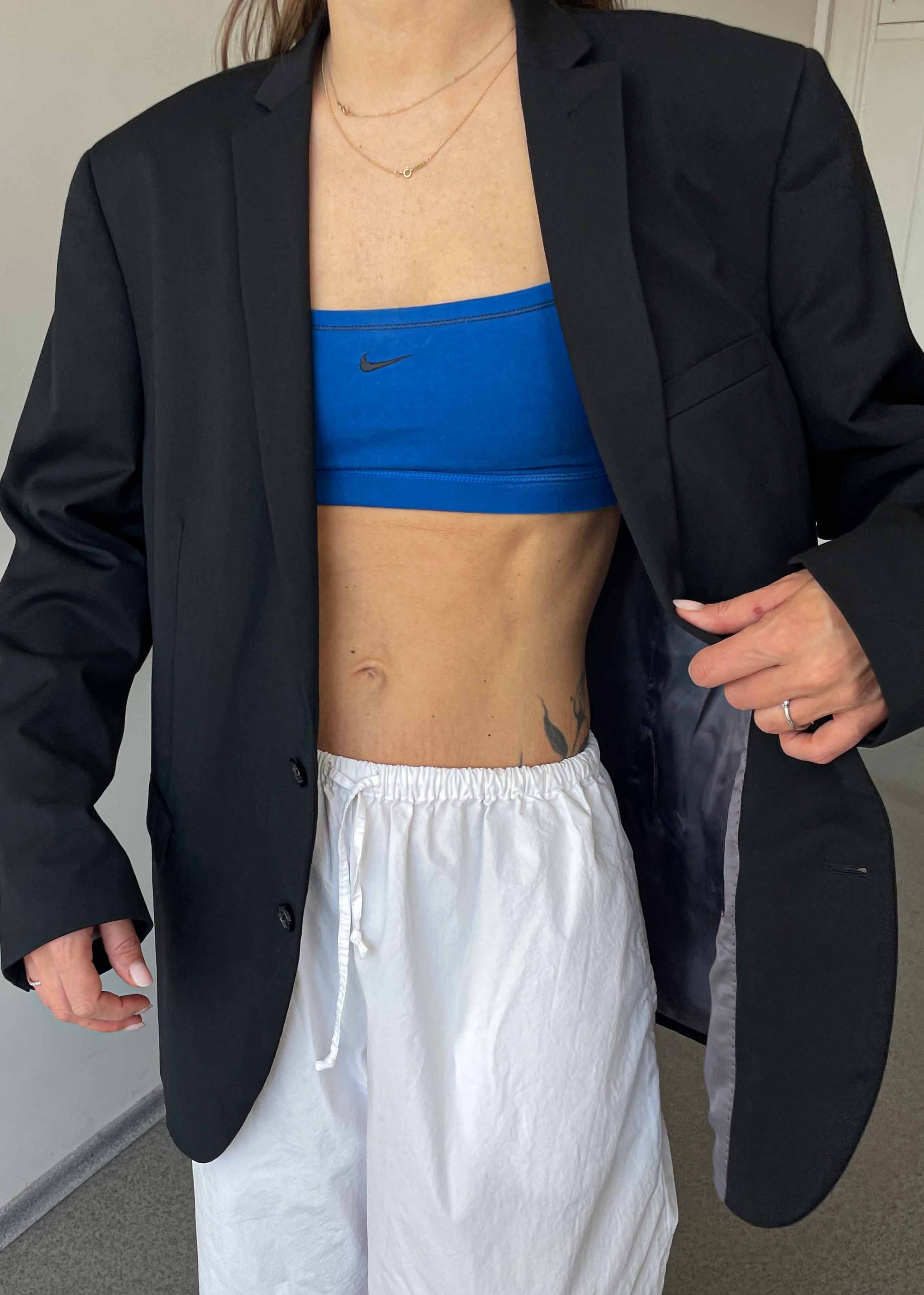 Vintage Classic Black Oversized Blazer