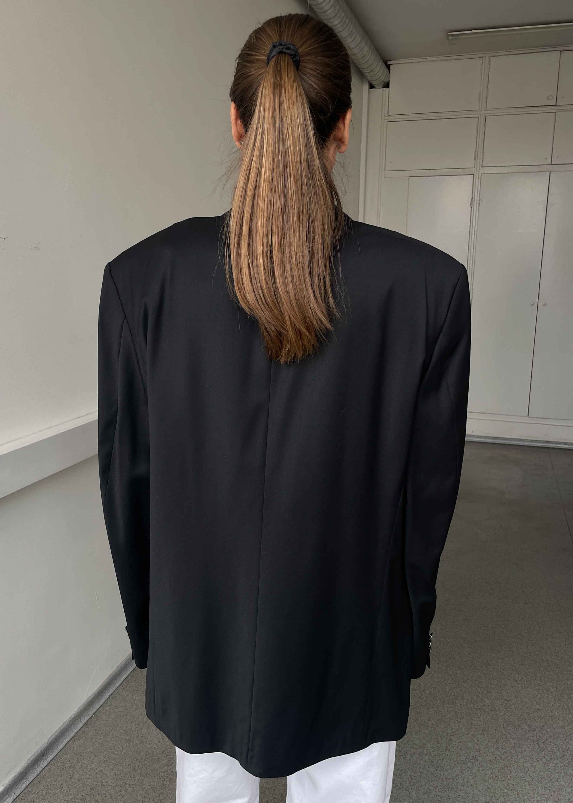 Vintage Classic Black Oversized Luxurious Blazer