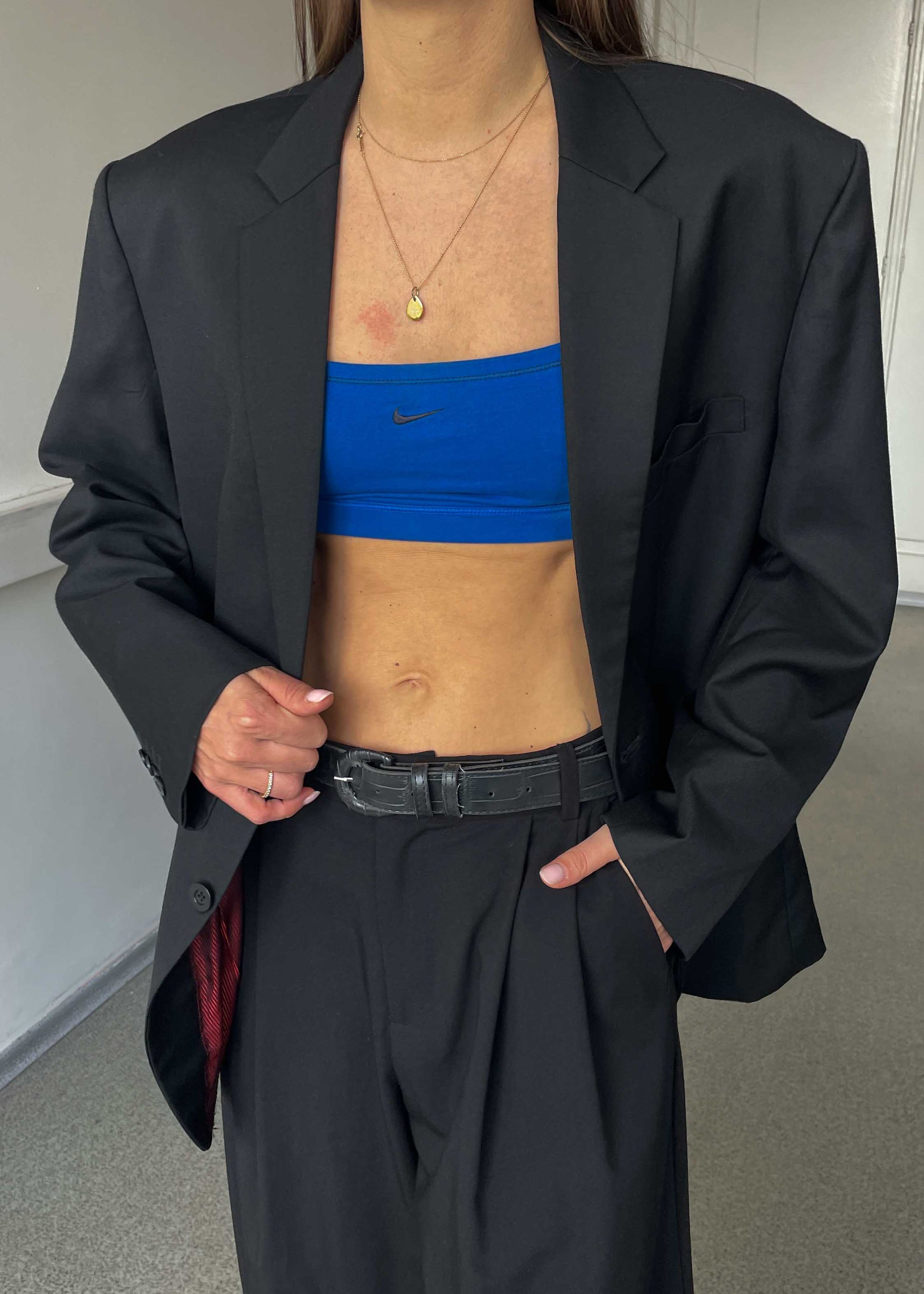 Vintage Classic Black Oversized Blazer