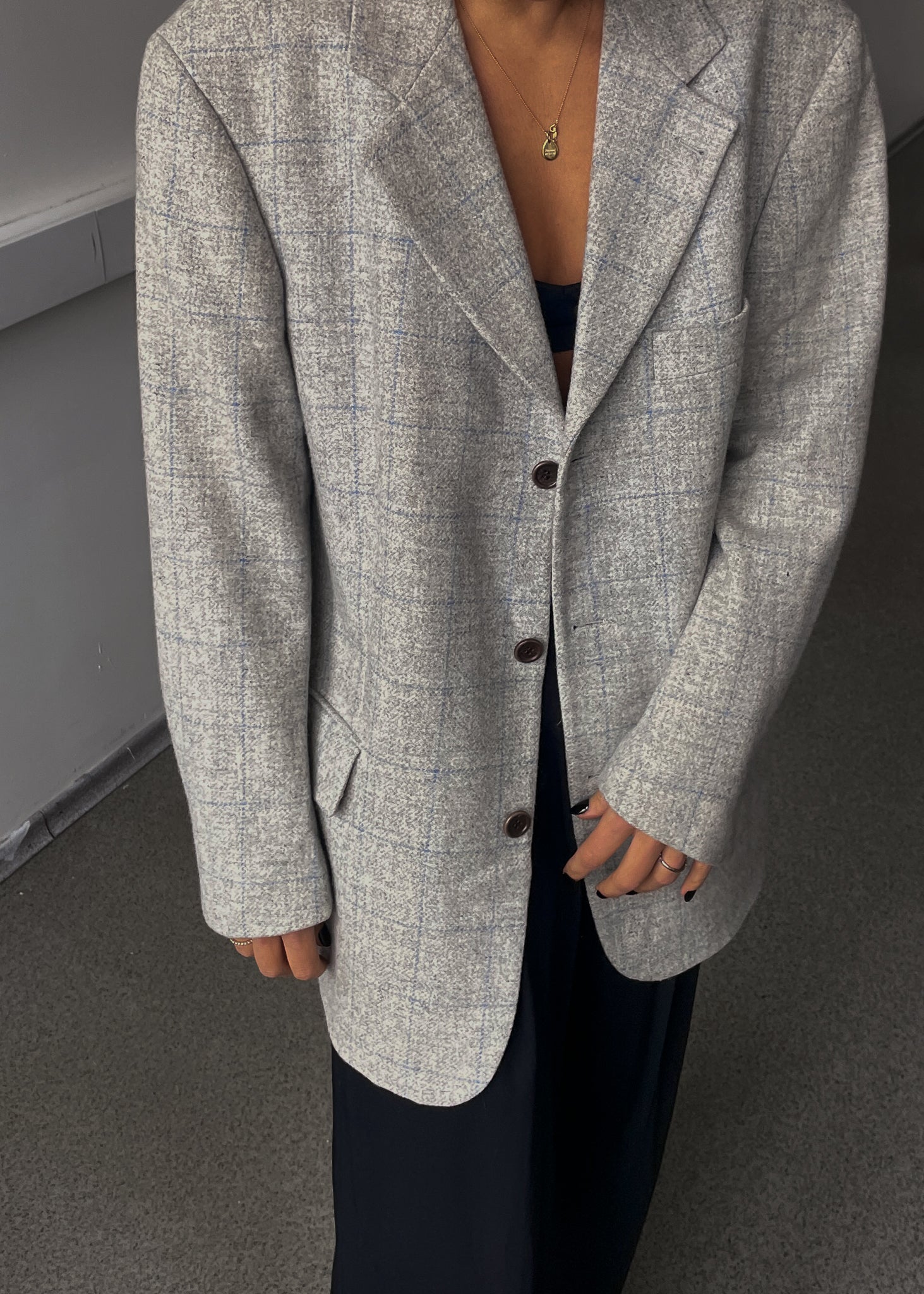 Vintage Light Grey Checked Oversized 100% WOOL Blazer