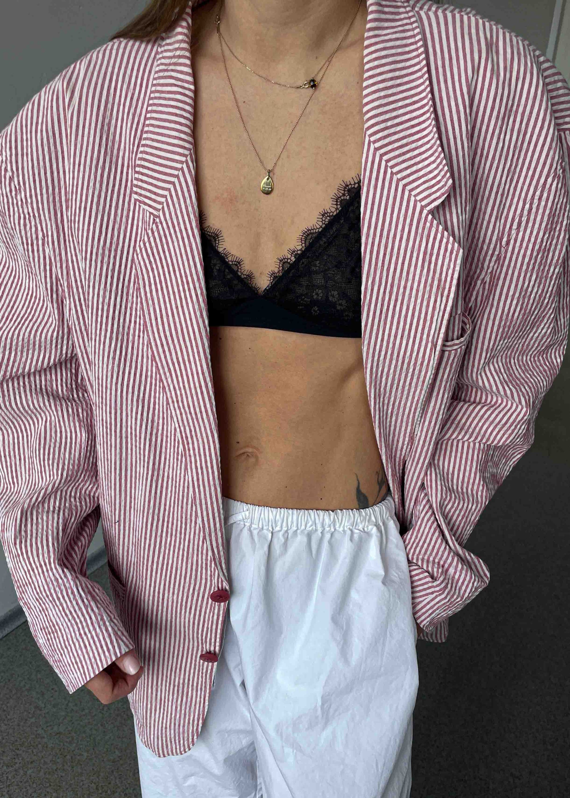 Vintage White & Red Striped Oversized Light Weight Blazer