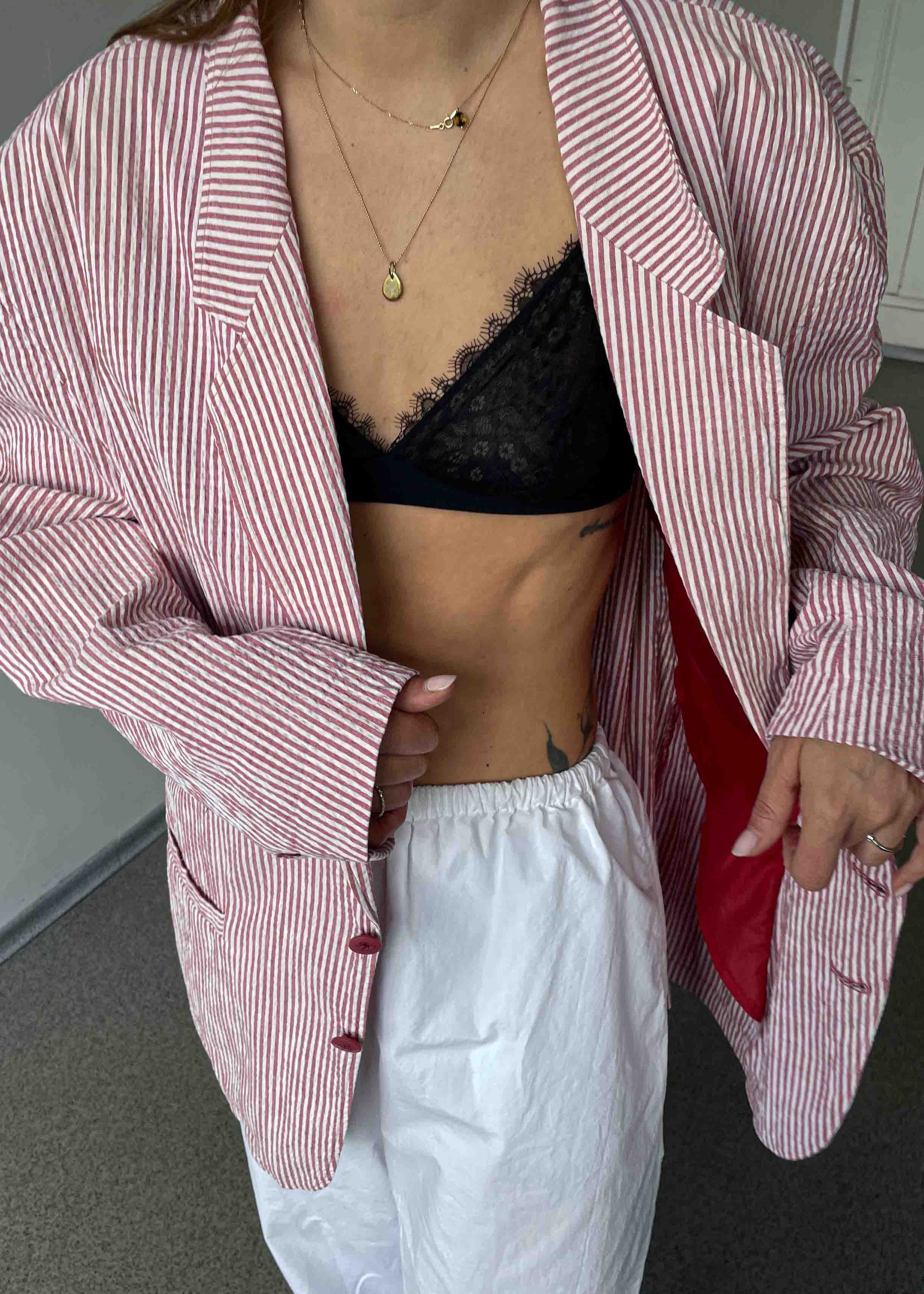 Vintage White & Red Striped Oversized Light Weight Blazer