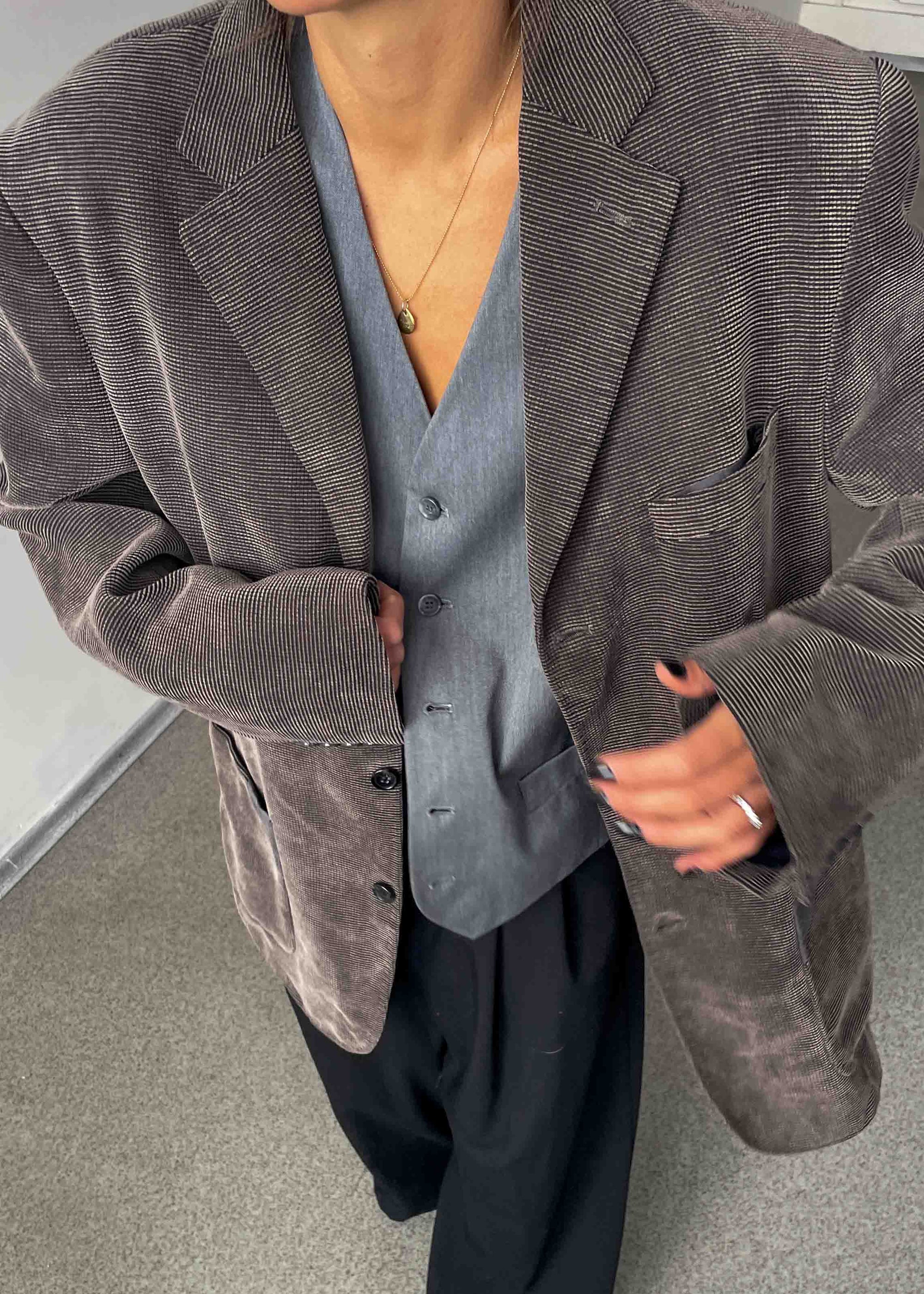 Vintage Grey Patterned Velvet Oversized Blazer