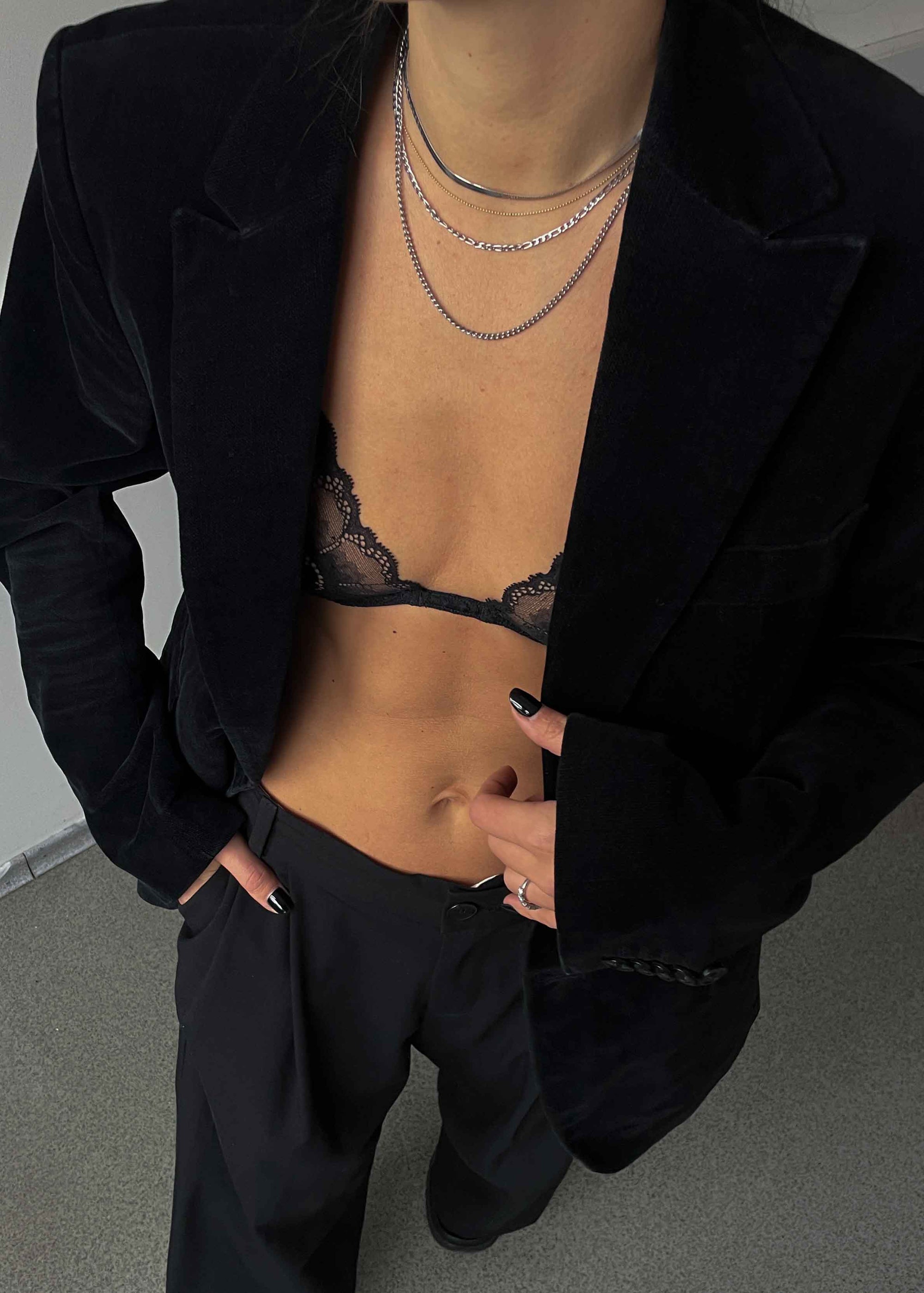 Vintage Black Velvet Oversized Festive Blazer