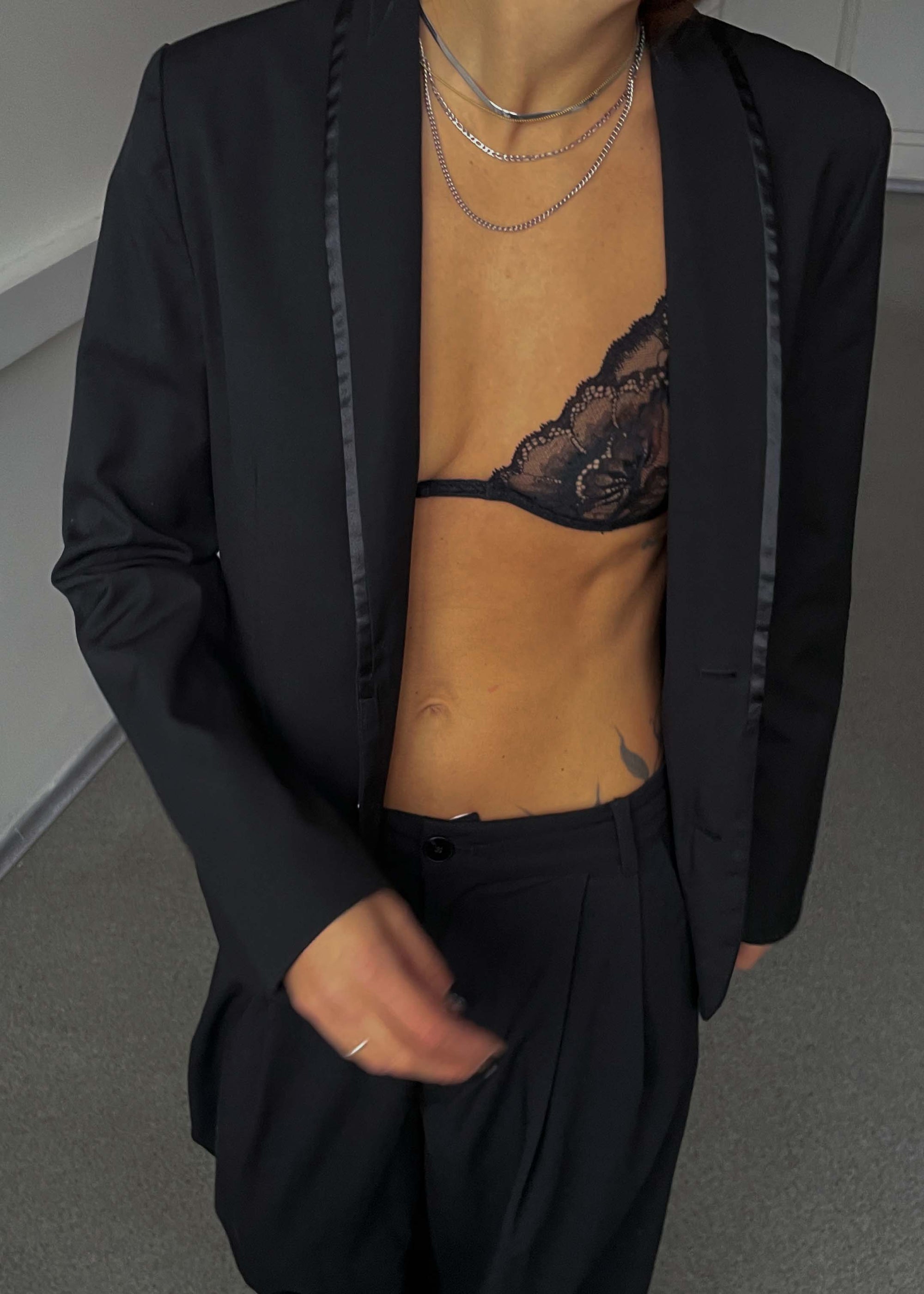 Vintage Black Fitted Festive Blazer