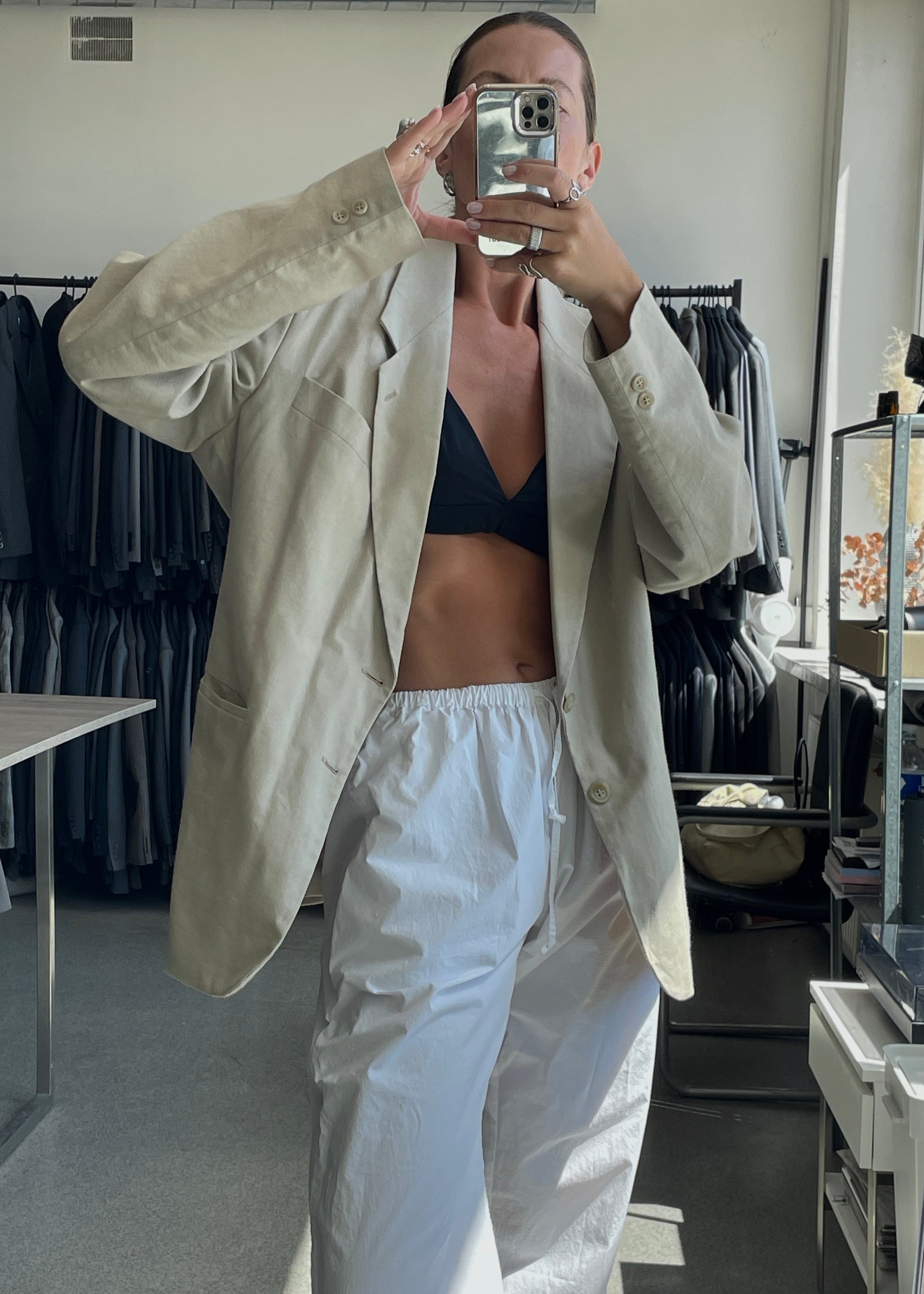 Vintage Beige Oversized Light Weight Blazer