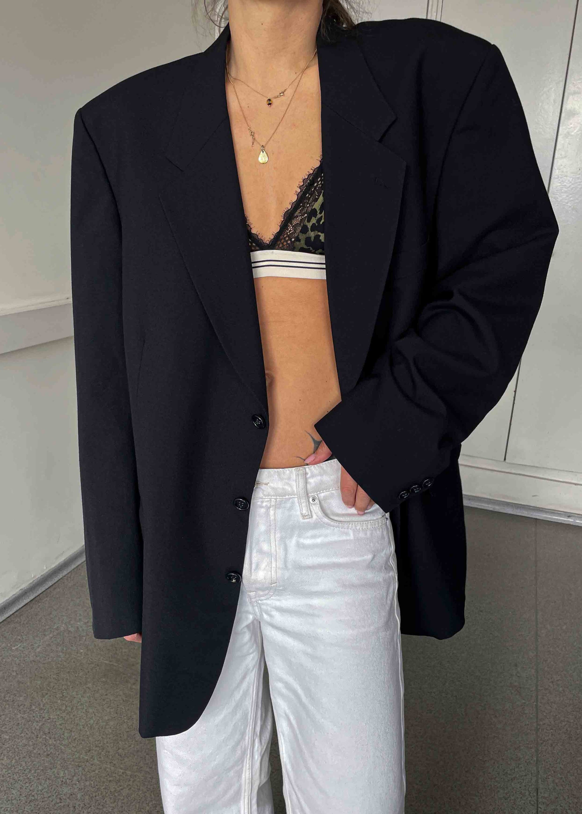 Vintage Classic Black Oversized Blazer