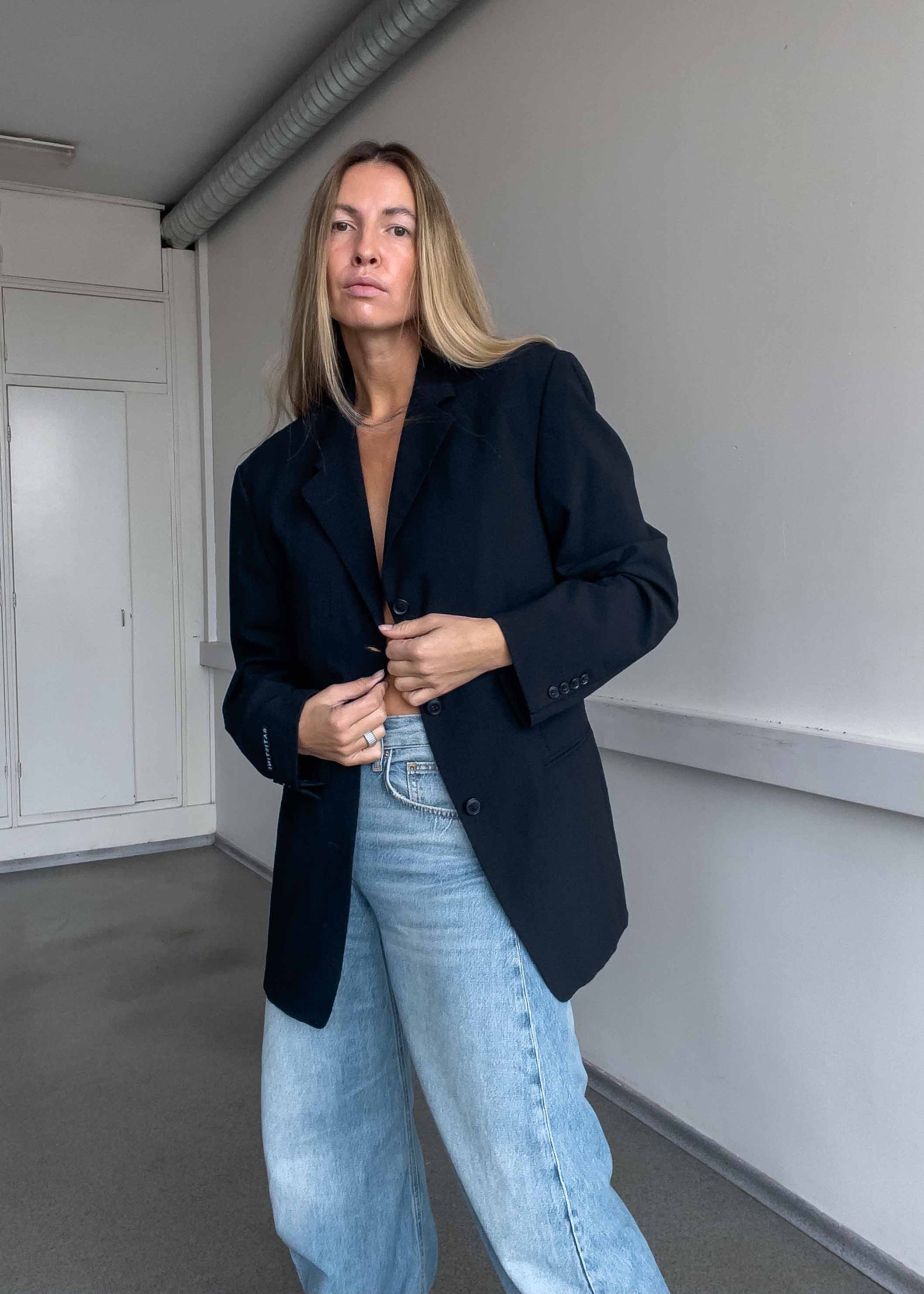 Vintage Black Oversized Blazer