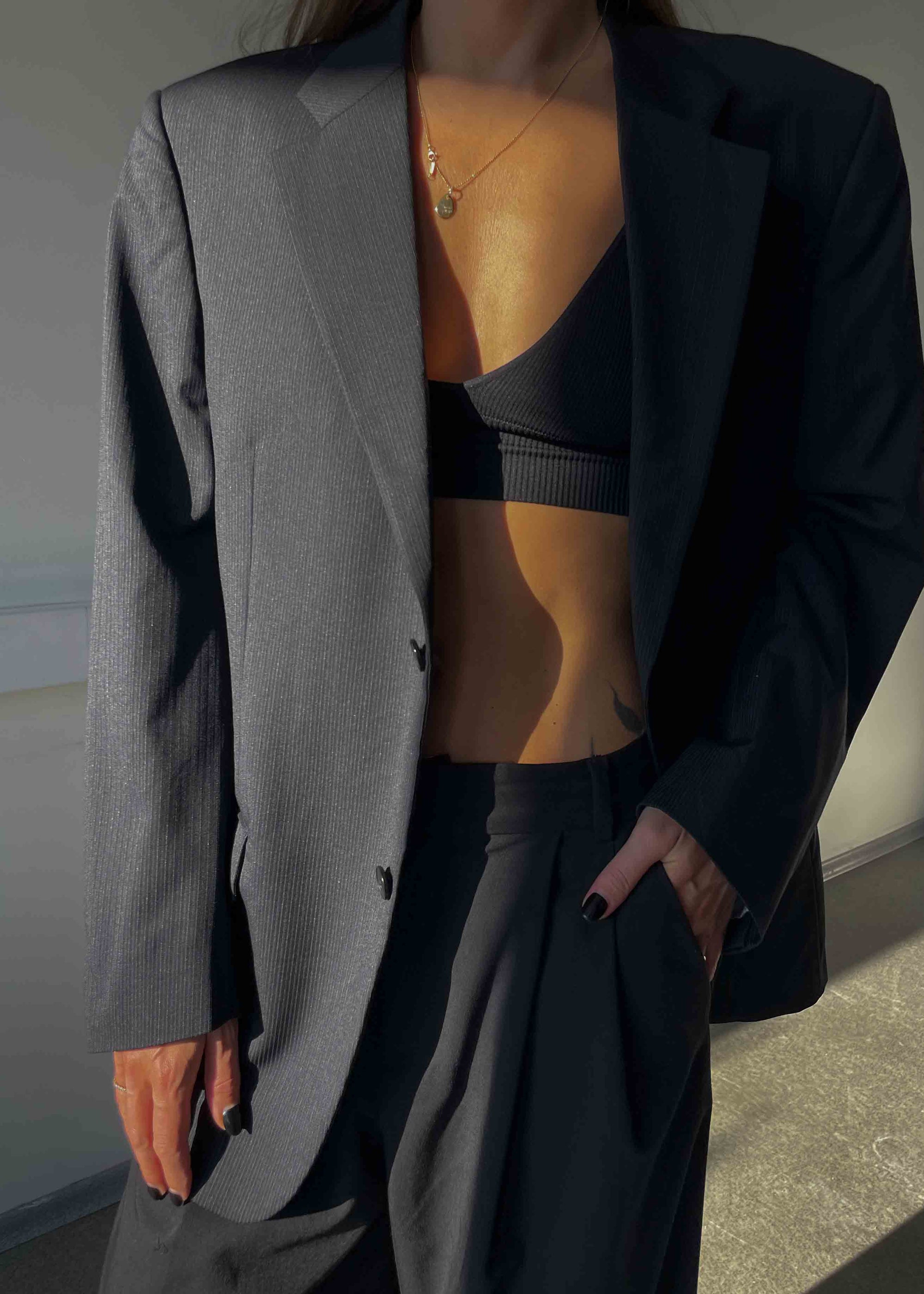 Vintage Dark Grey Stripped Oversized 100% WOOL Blazer