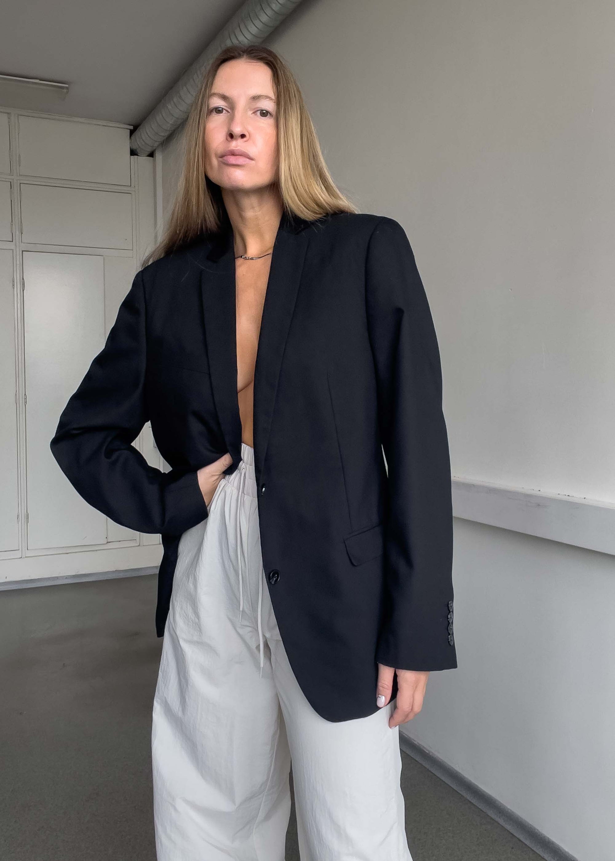 Vintage Black Smaller Fit Blazer