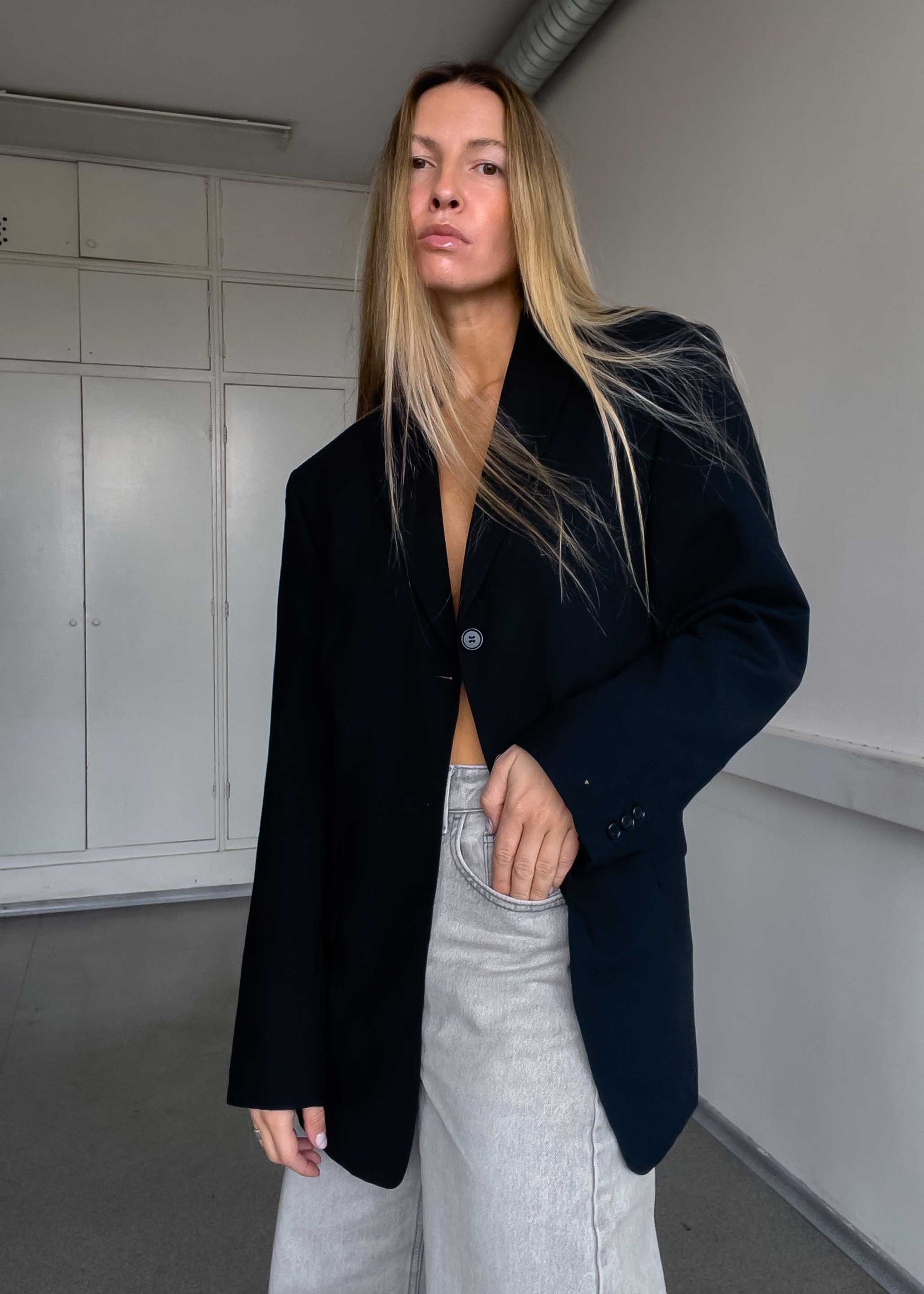 Vintage Black Oversized Blazer