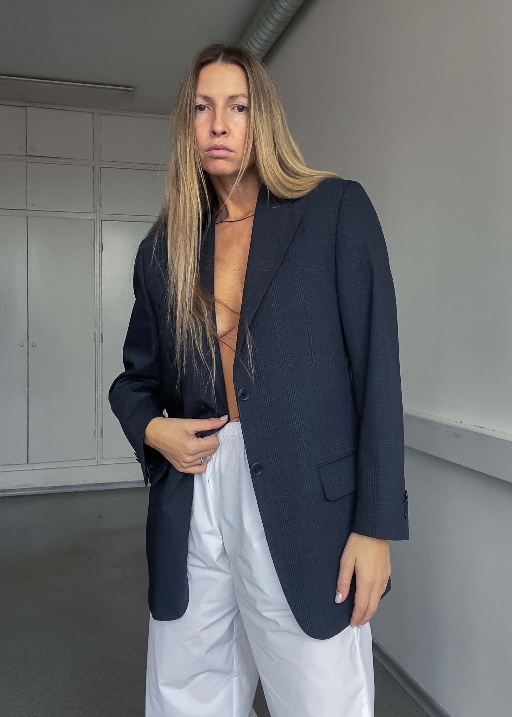 Vintage Dark Blue Checked Oversized 100% Light Wool Blazer