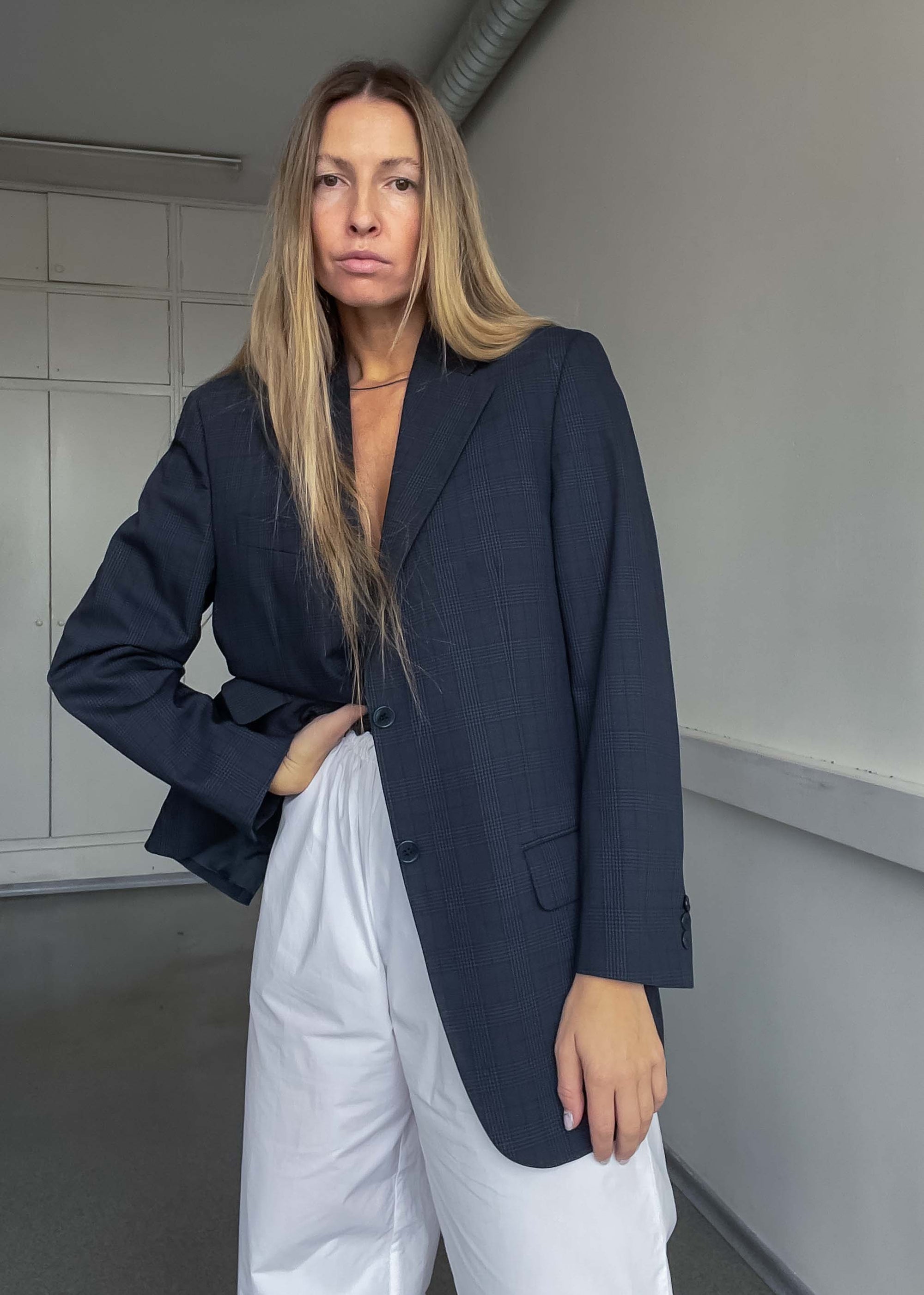 Vintage Dark Blue Checked Oversized 100% Light Wool Blazer