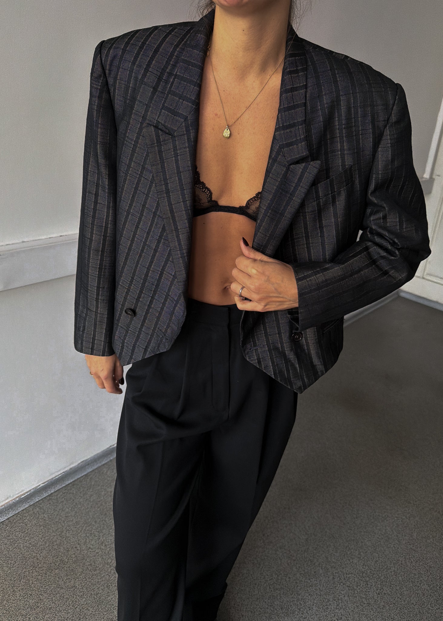 Vintage Shiny FinIsh Striped Cropped Festive Blazer